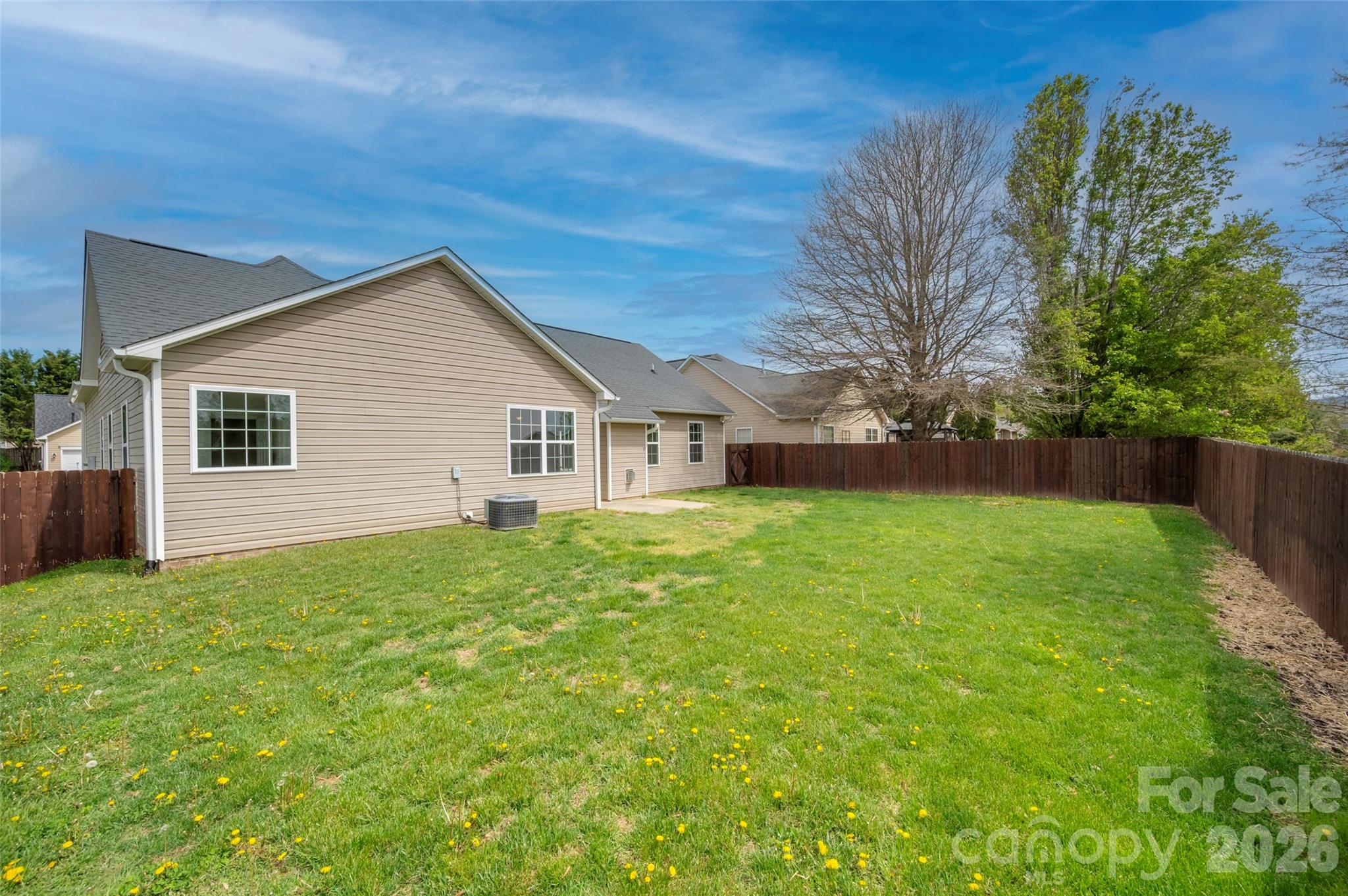 33 W Hiawassee Road — Fletcher