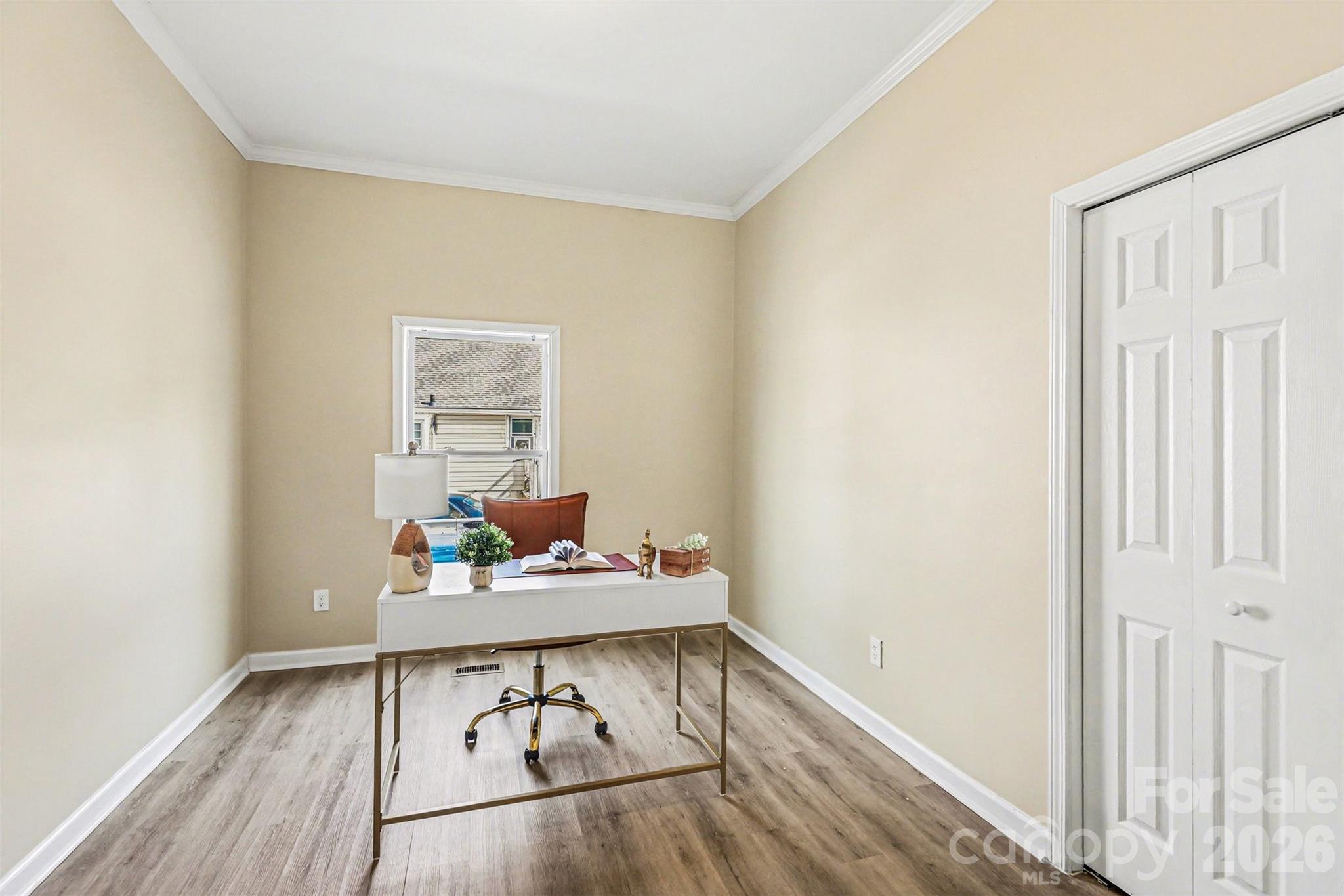 118 Glen Rae Street SW — Concord