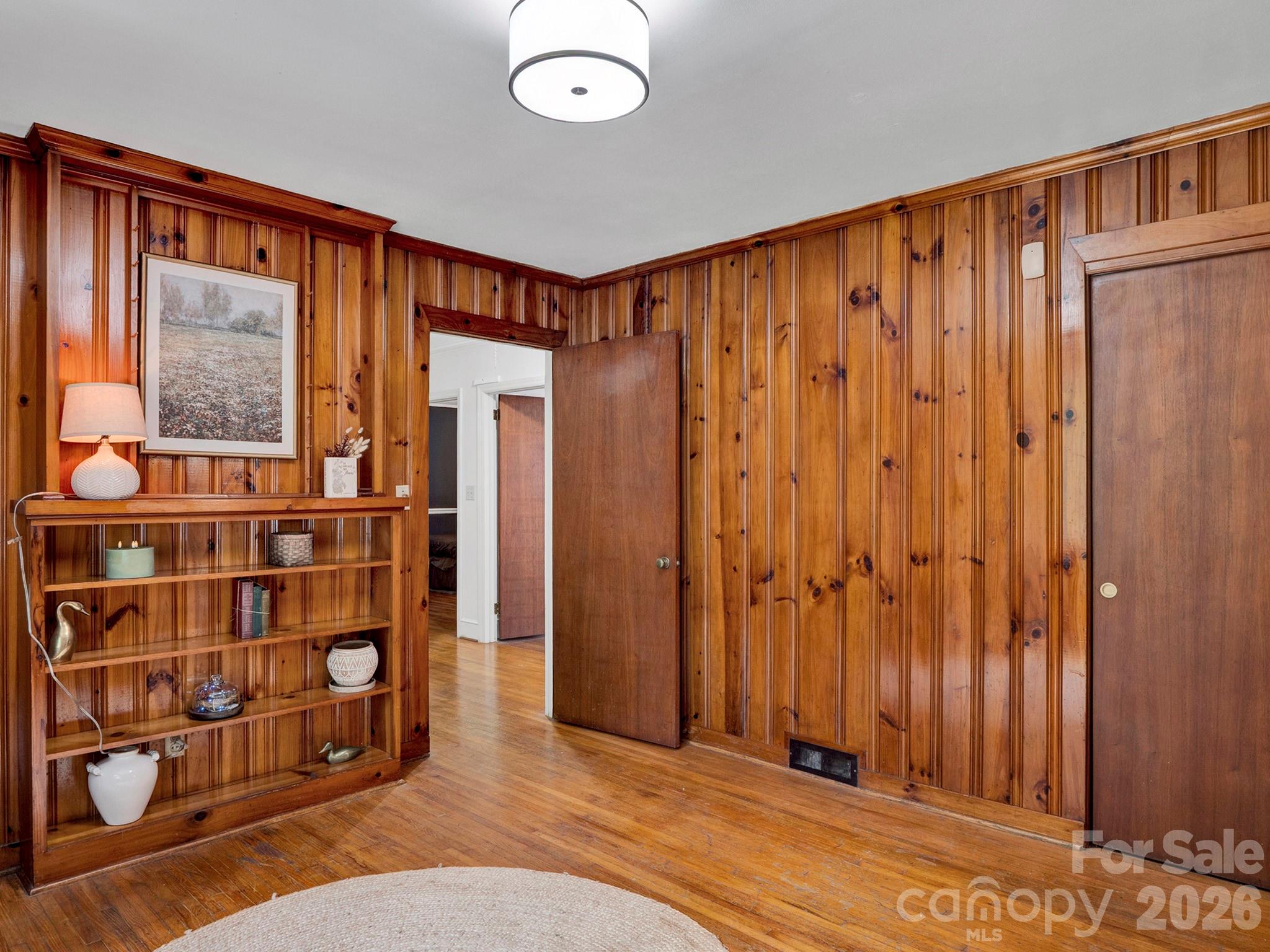 6210 Grove Park Boulevard — Charlotte
