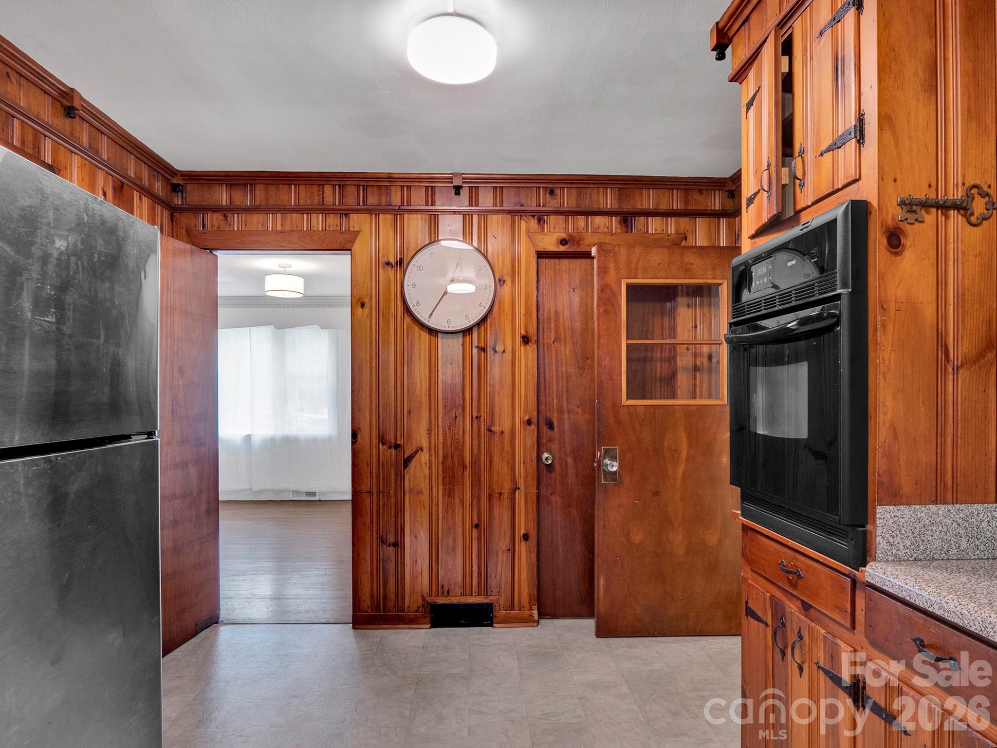 6210 Grove Park Boulevard — Charlotte