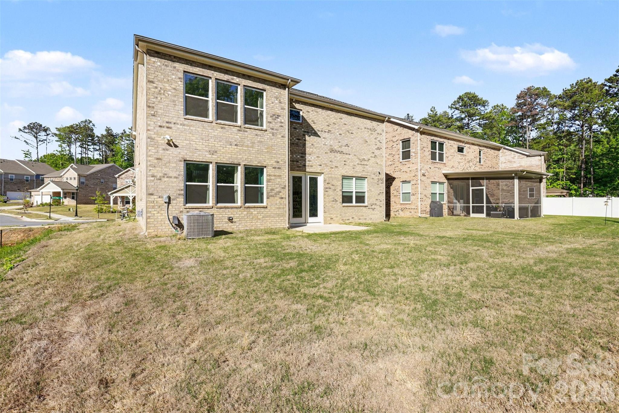 5109 Kinsbridge Drive — Mint Hill