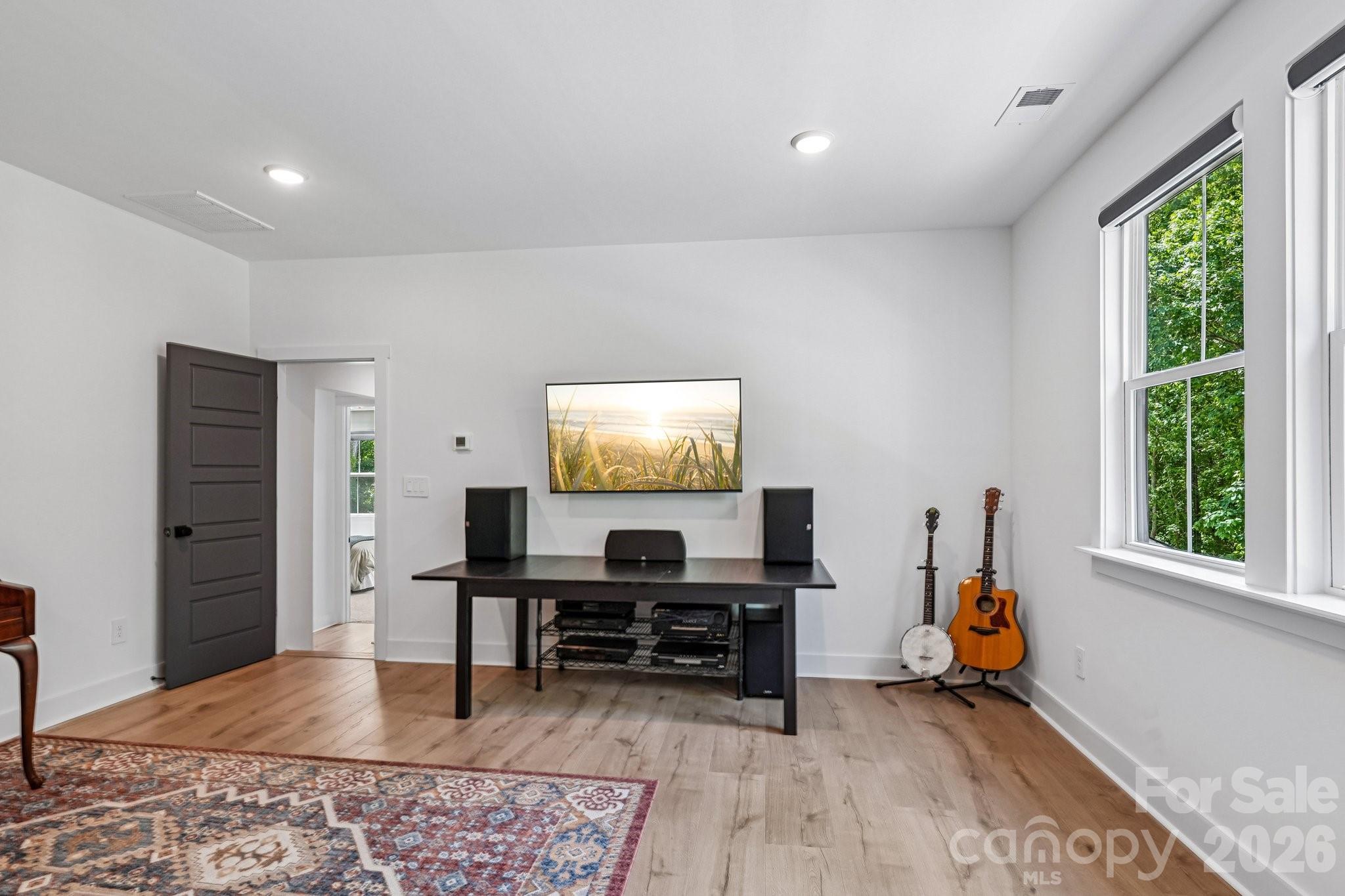 8049 Catawba cove Drive — Belmont