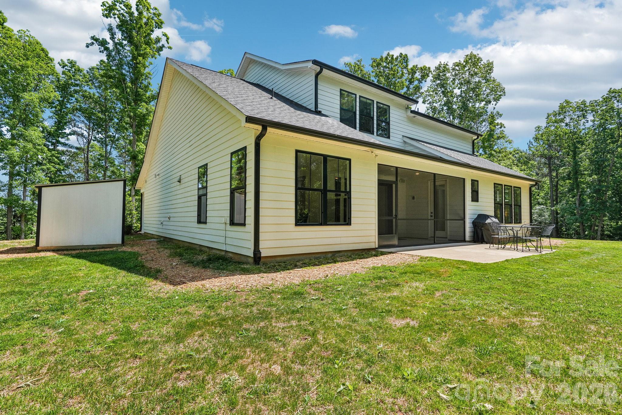 8049 Catawba cove Drive — Belmont