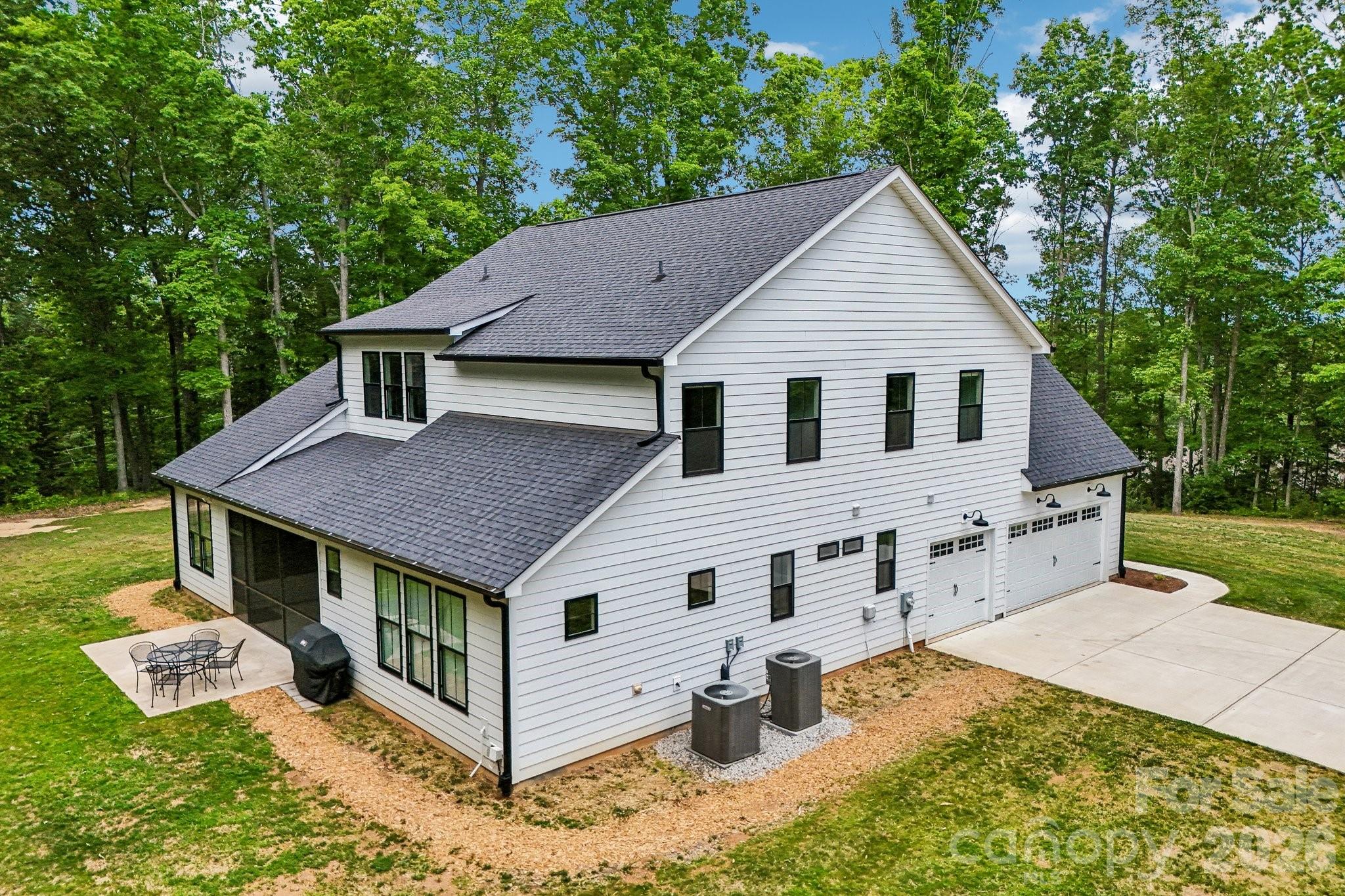 8049 Catawba cove Drive — Belmont