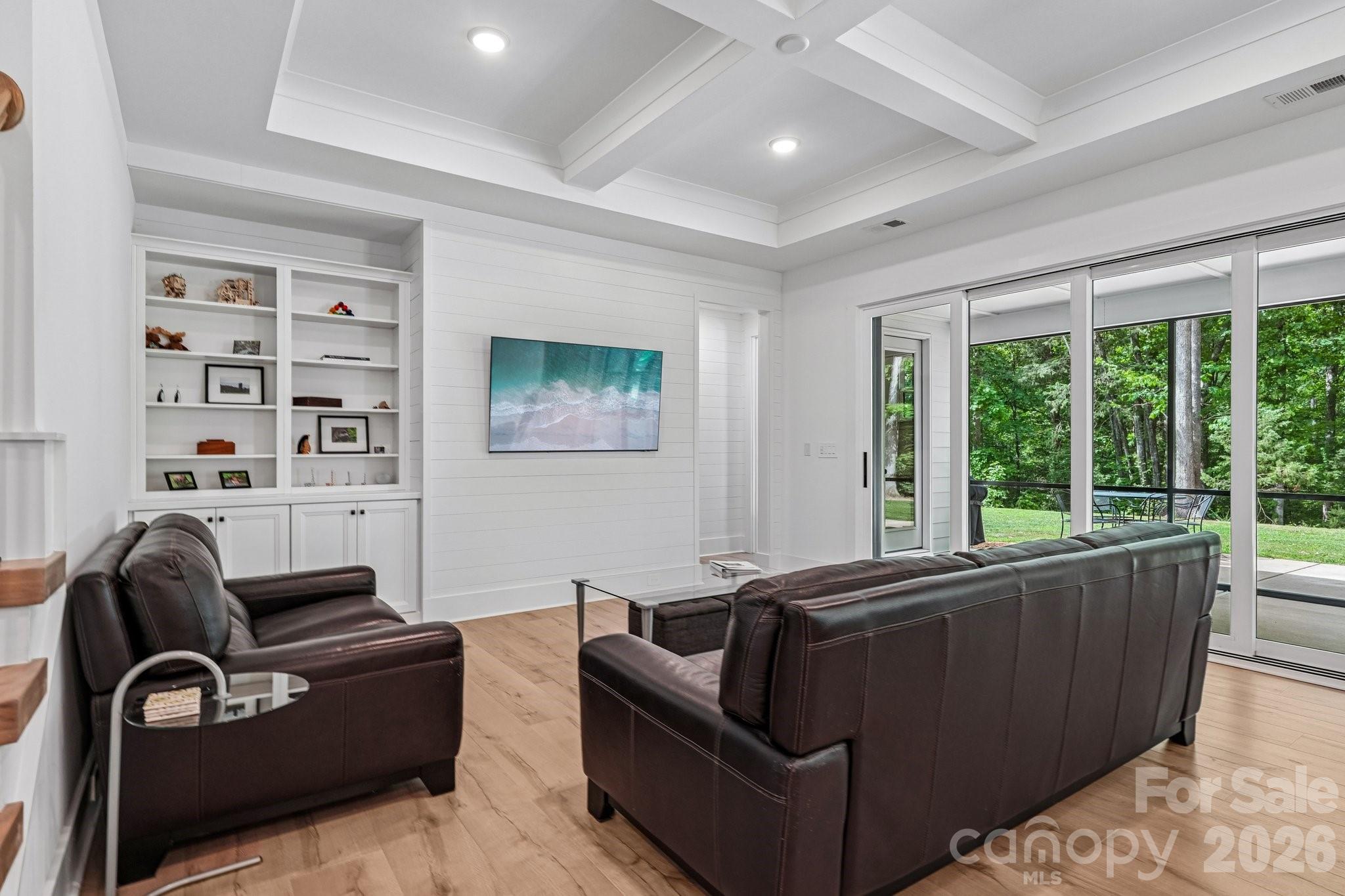 8049 Catawba cove Drive — Belmont