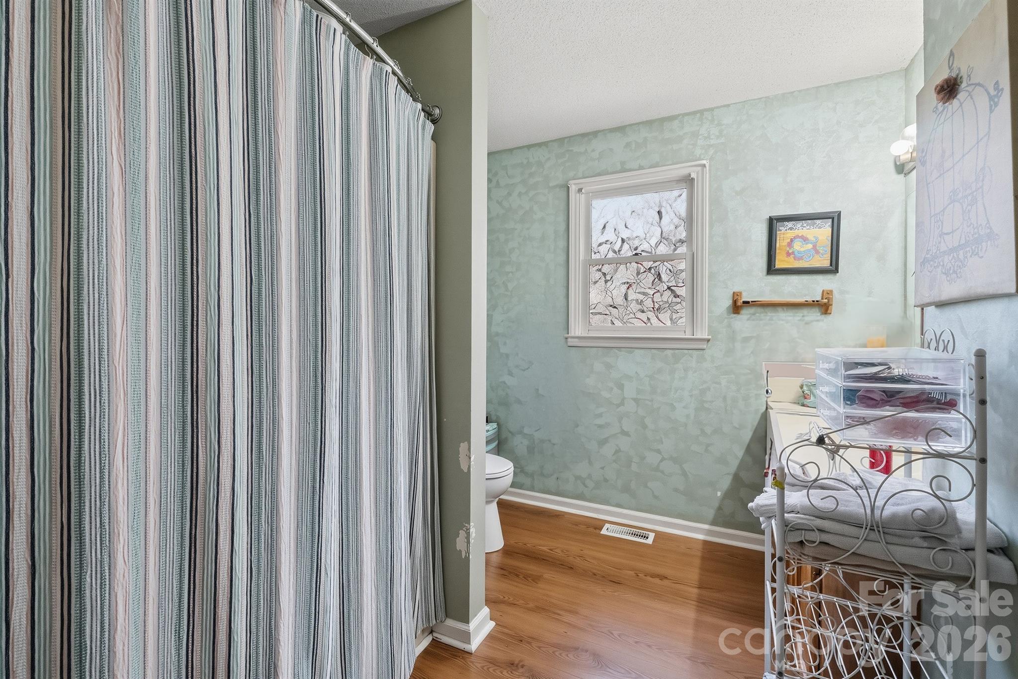 2090 Zacks Fork Road — Lenoir