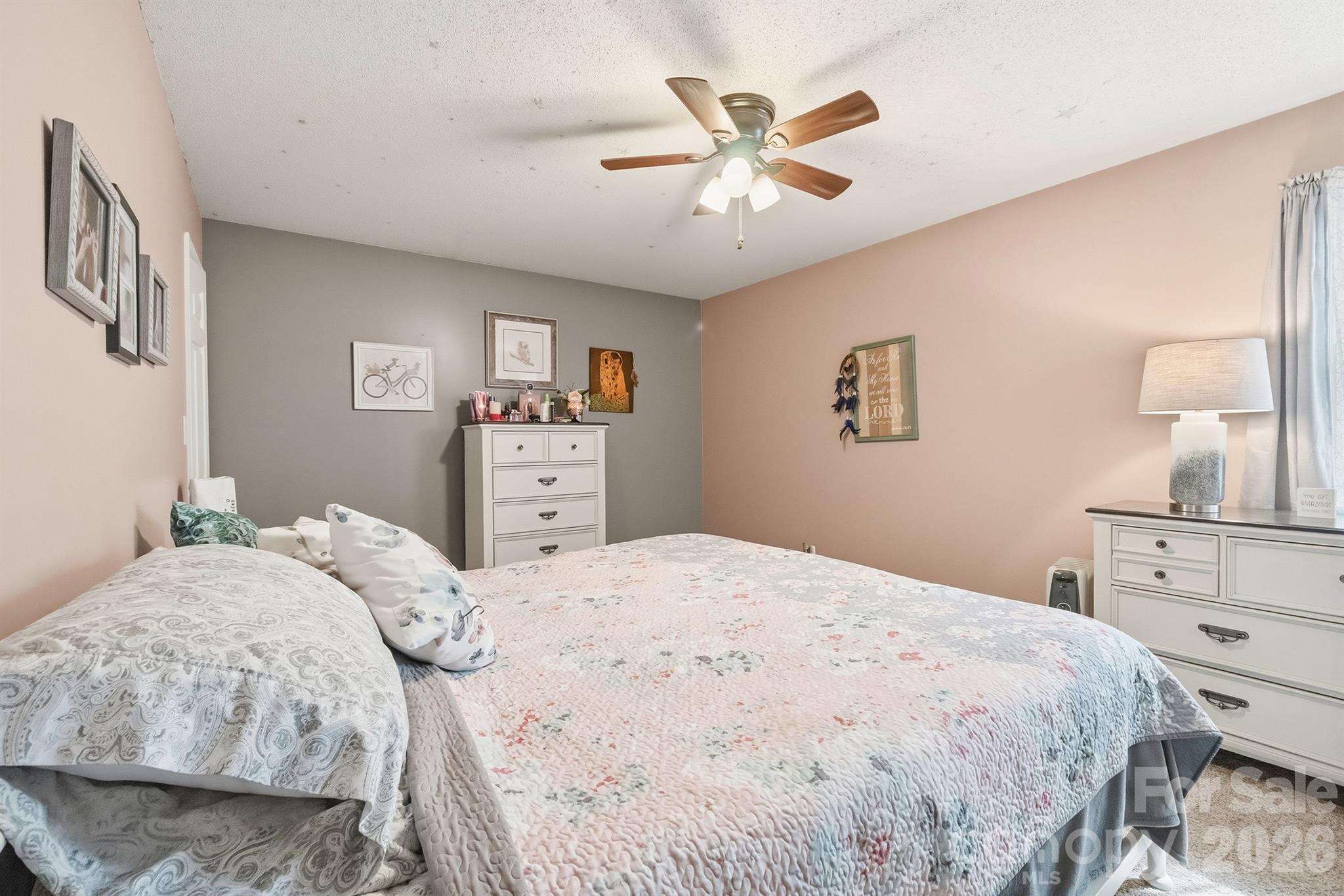 2090 Zacks Fork Road — Lenoir