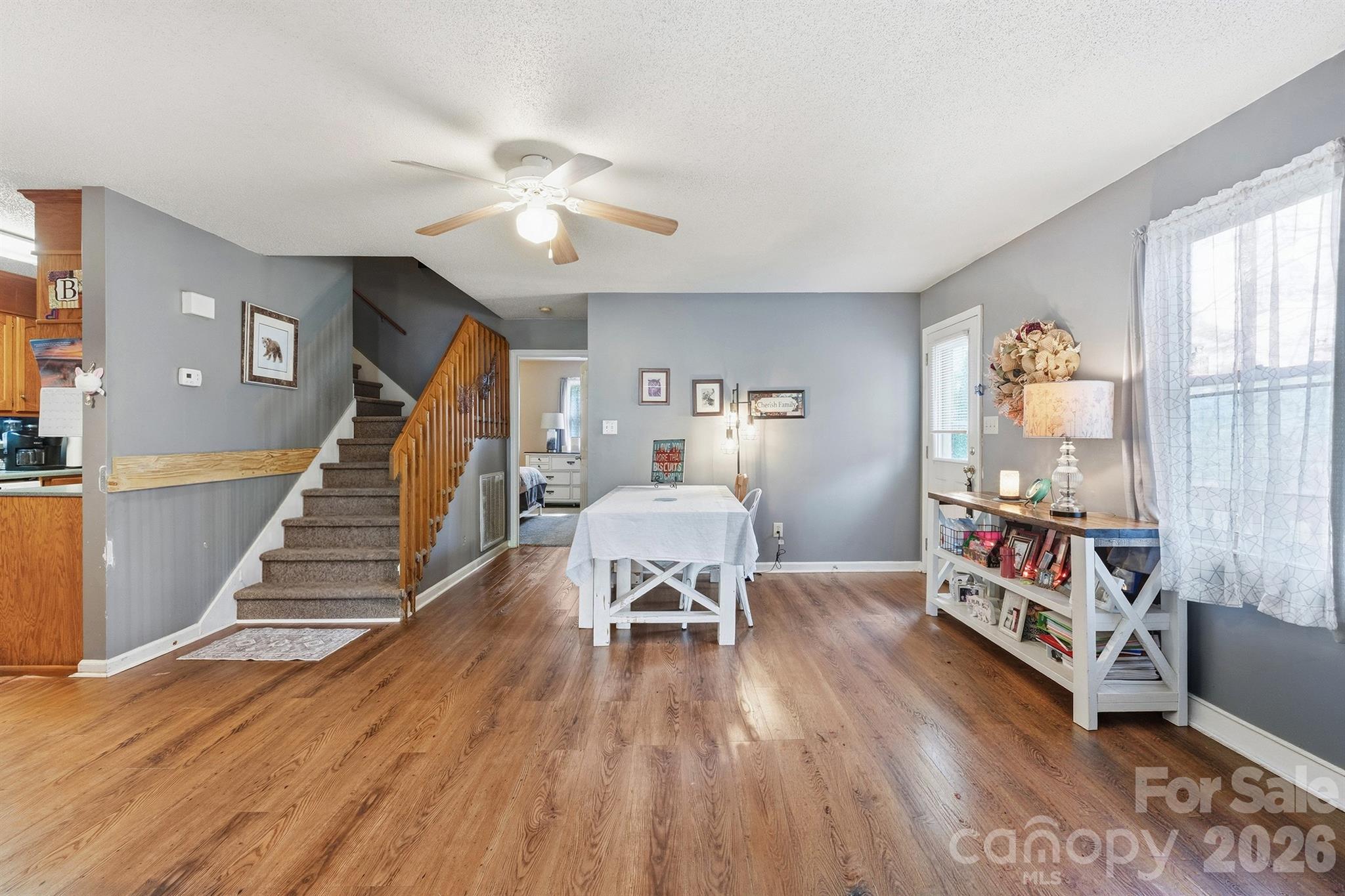 2090 Zacks Fork Road — Lenoir