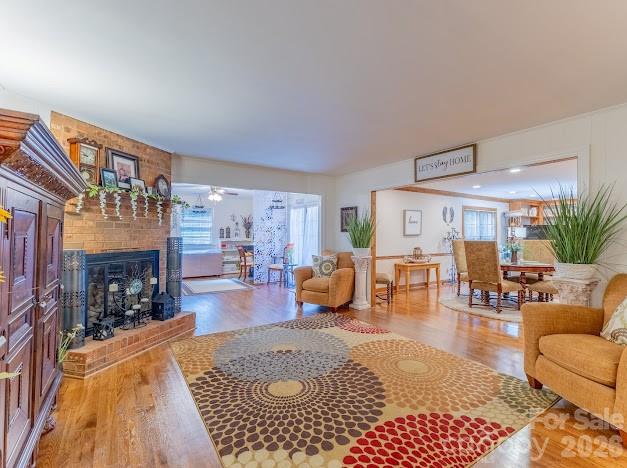 819 Chesterfield Circle SW — Lenoir