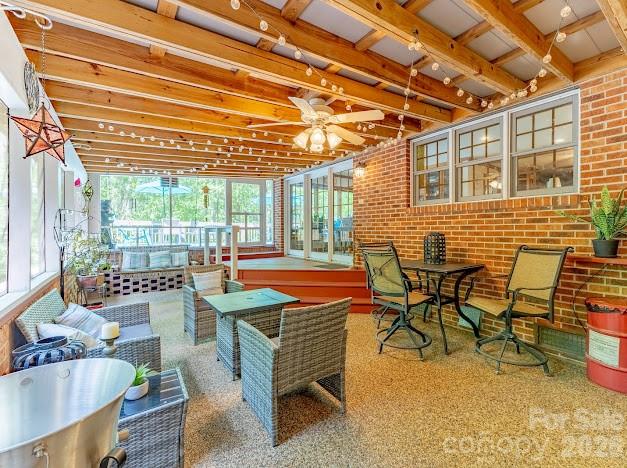 819 Chesterfield Circle SW — Lenoir