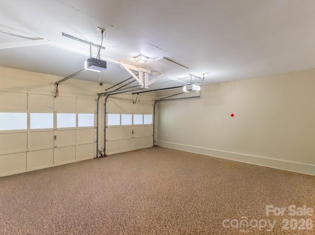 819 Chesterfield Circle SW — Lenoir