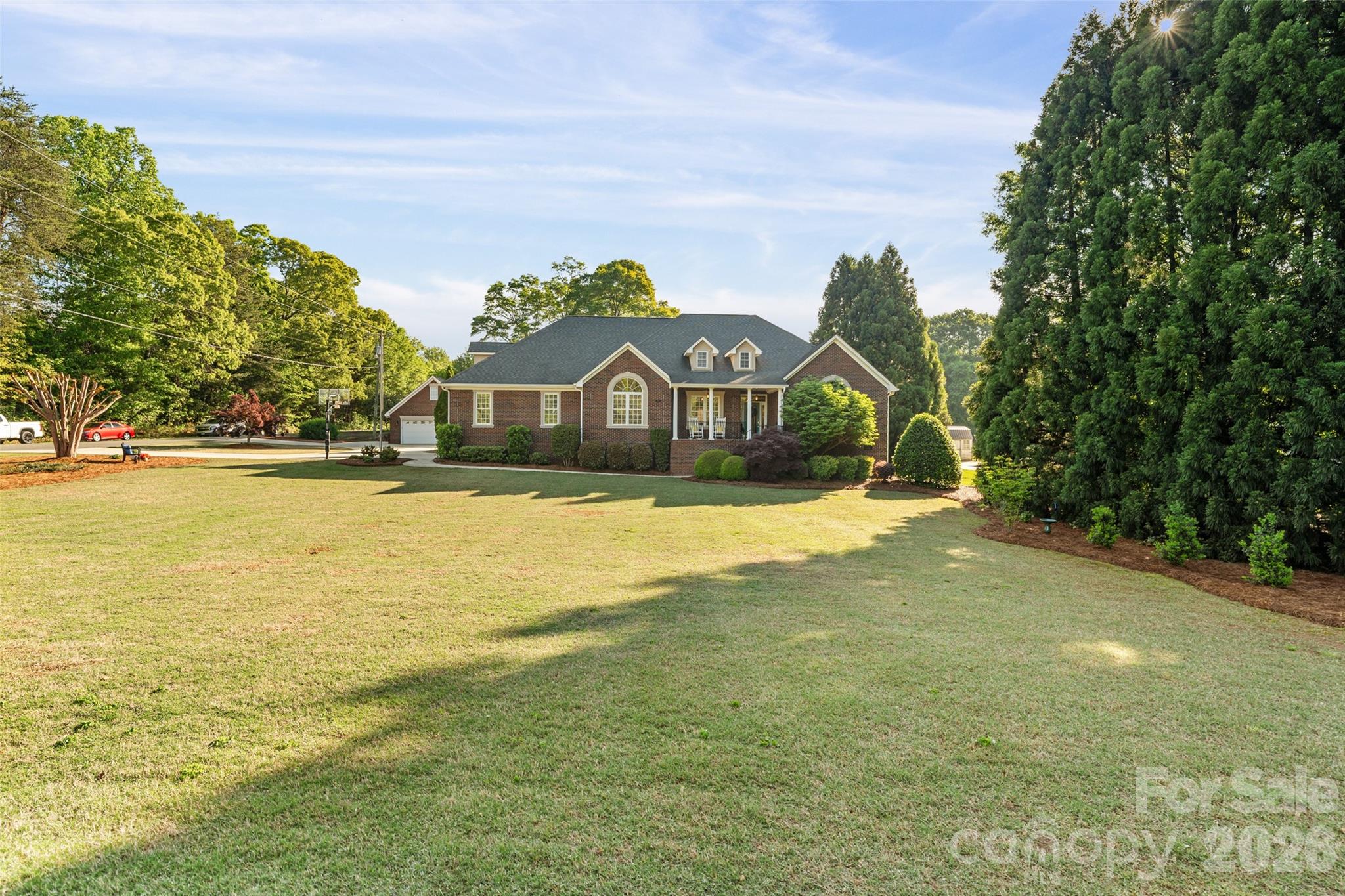 1701 South Point Road — Belmont