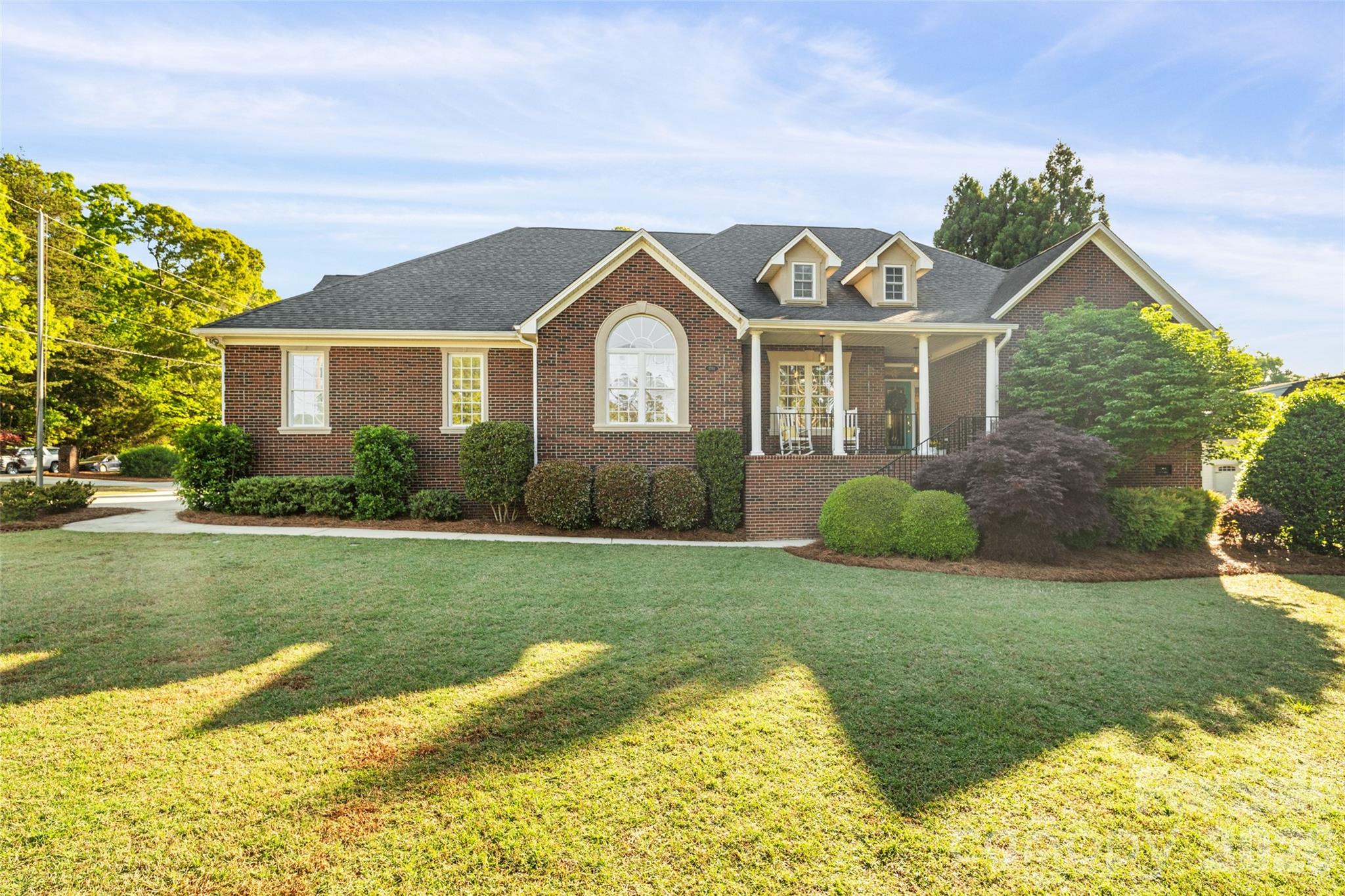 1701 South Point Road — Belmont