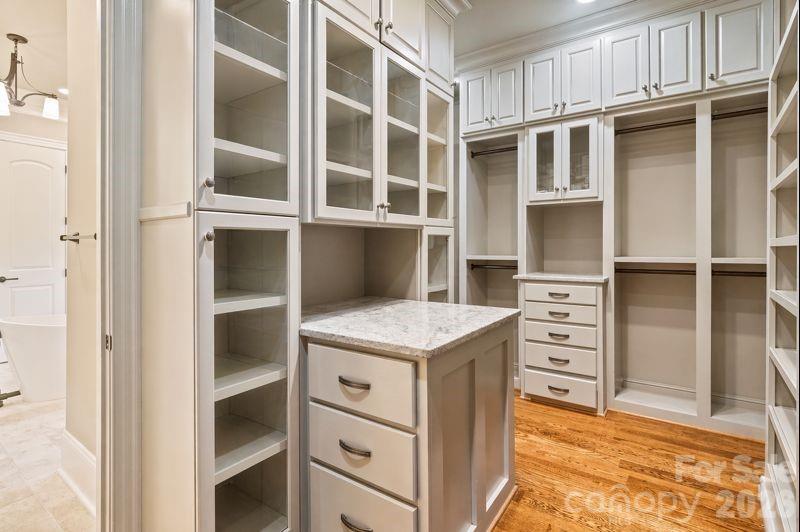 733 Fawns Glen Place — Clover