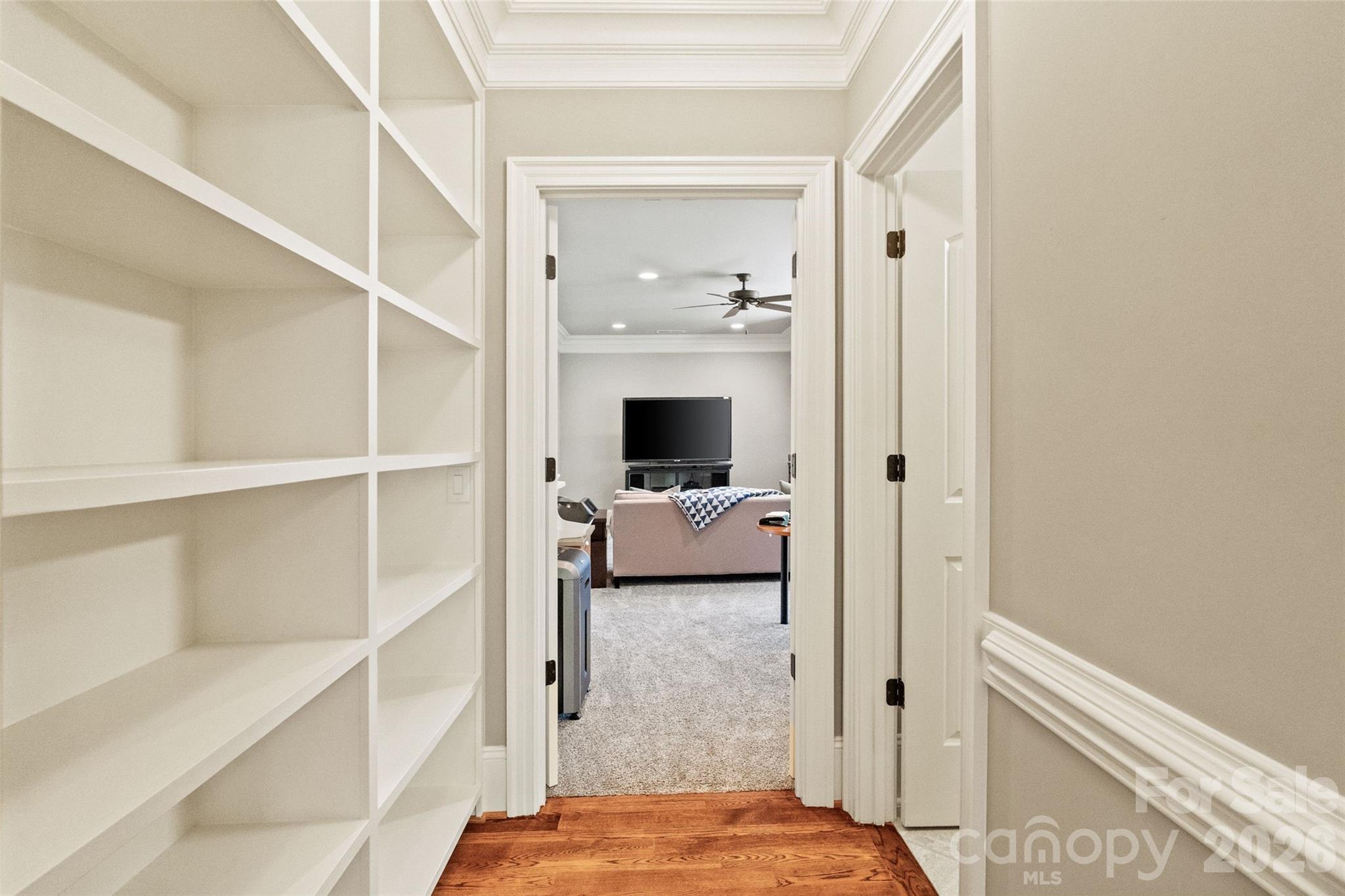 733 Fawns Glen Place — Clover
