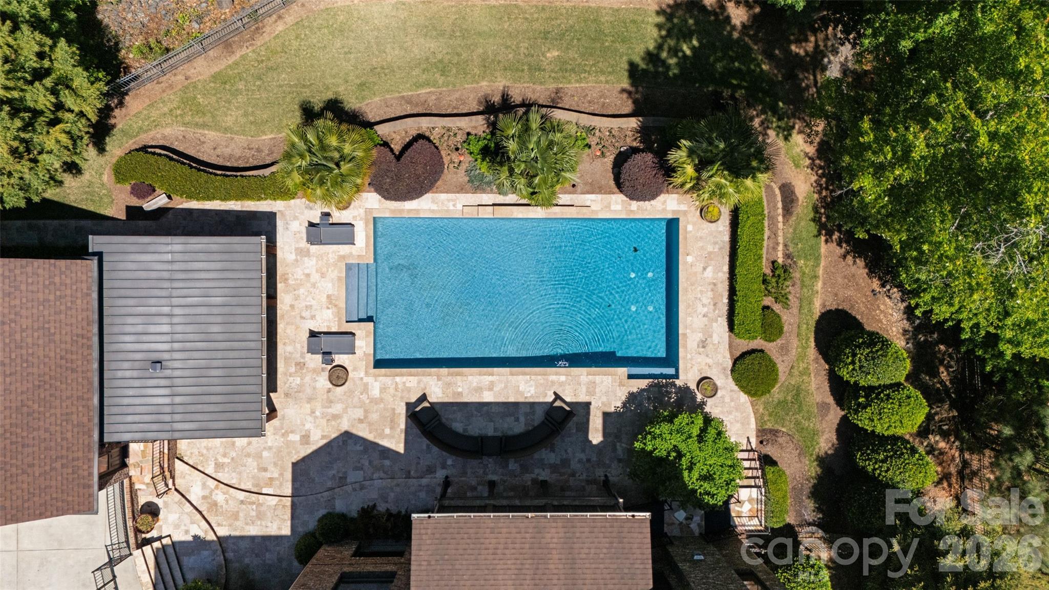 733 Fawns Glen Place — Clover
