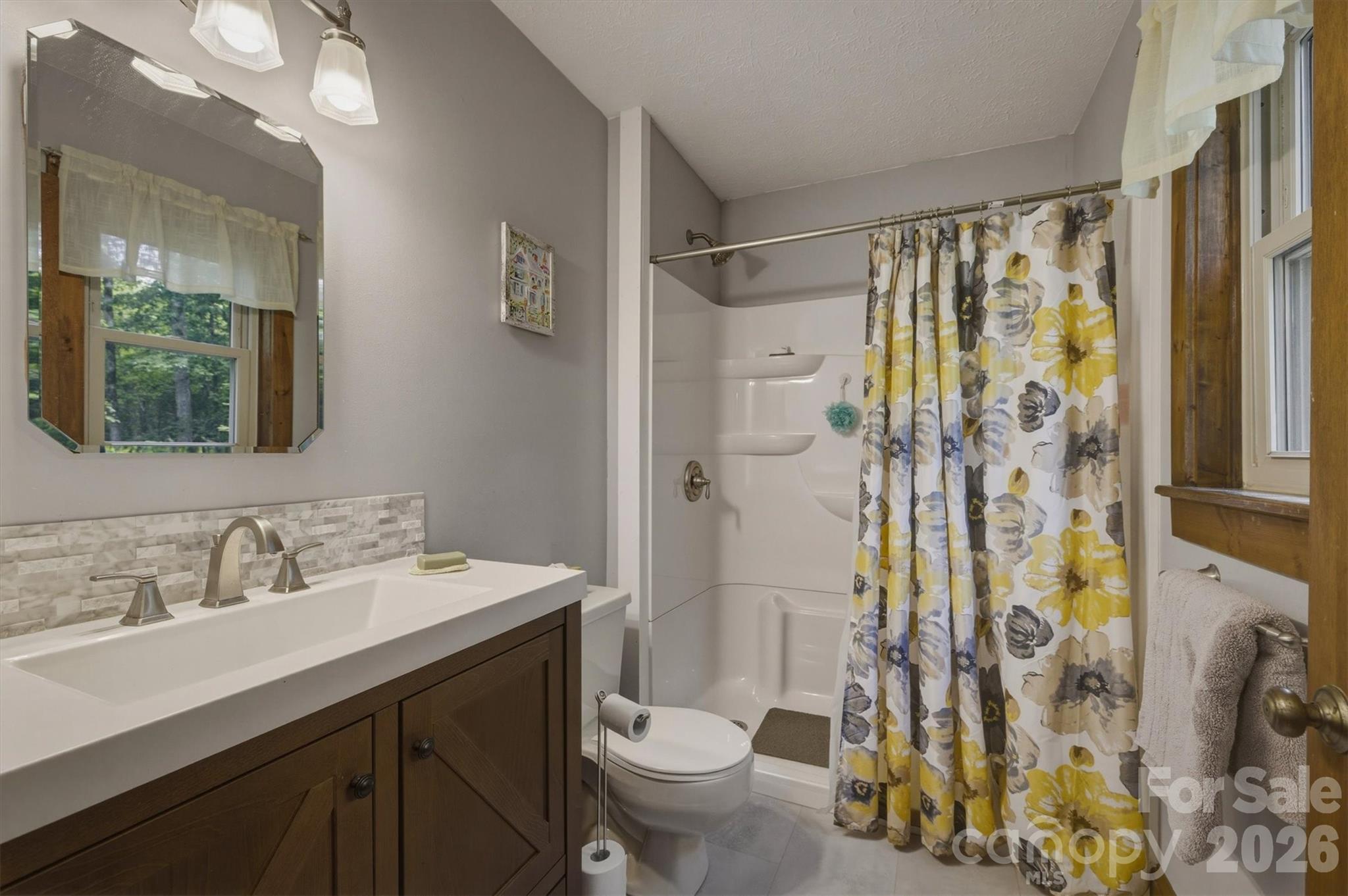 3432 Ridgewood Drive — Morganton