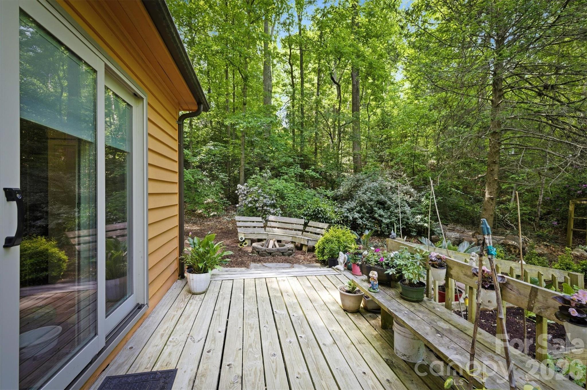 3432 Ridgewood Drive — Morganton