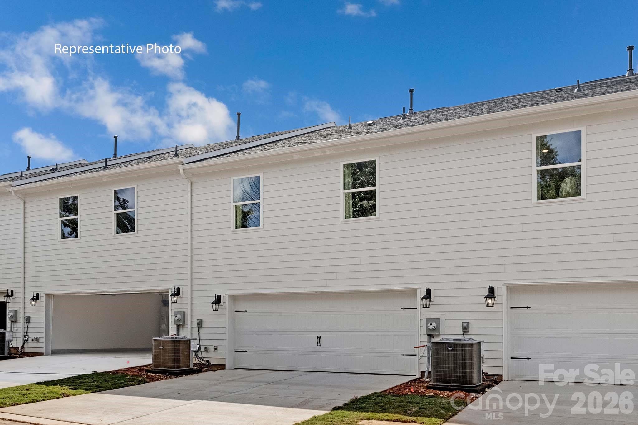 1046 Whistling Place — Indian Trail