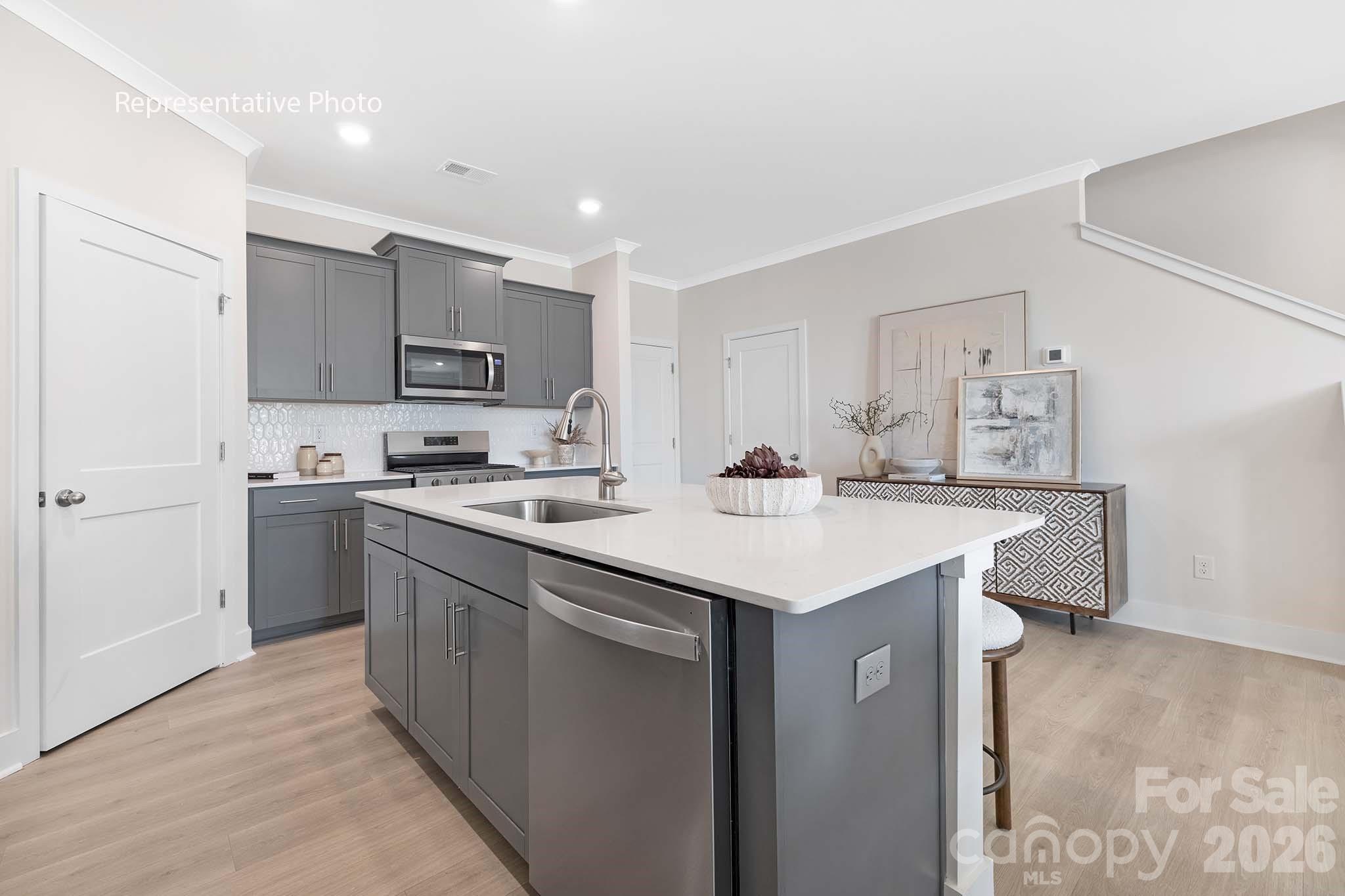 1046 Whistling Place — Indian Trail