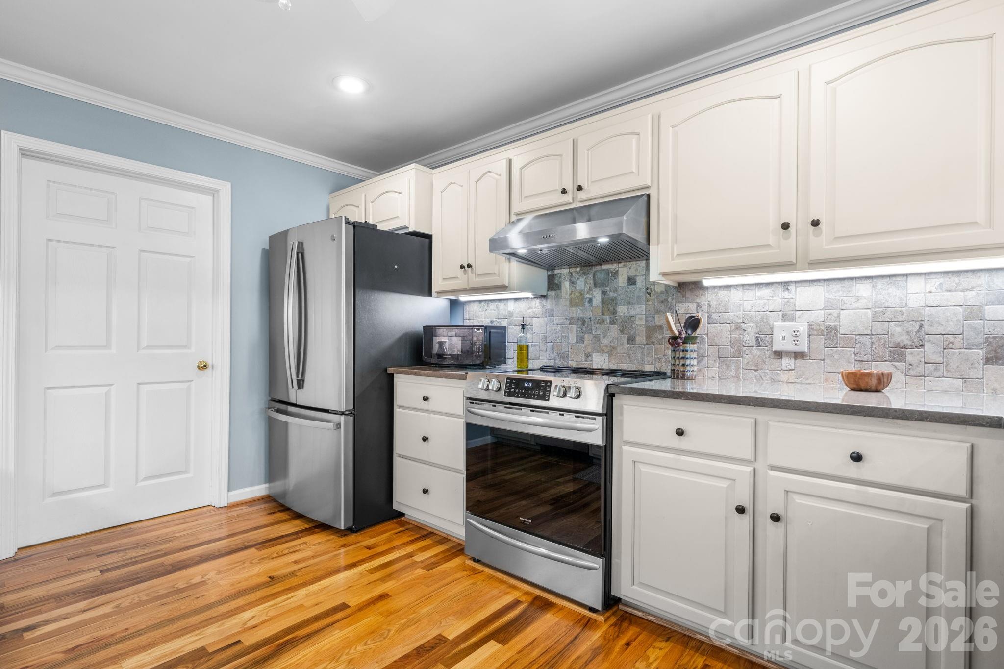 4946 Butner Drive — Hickory