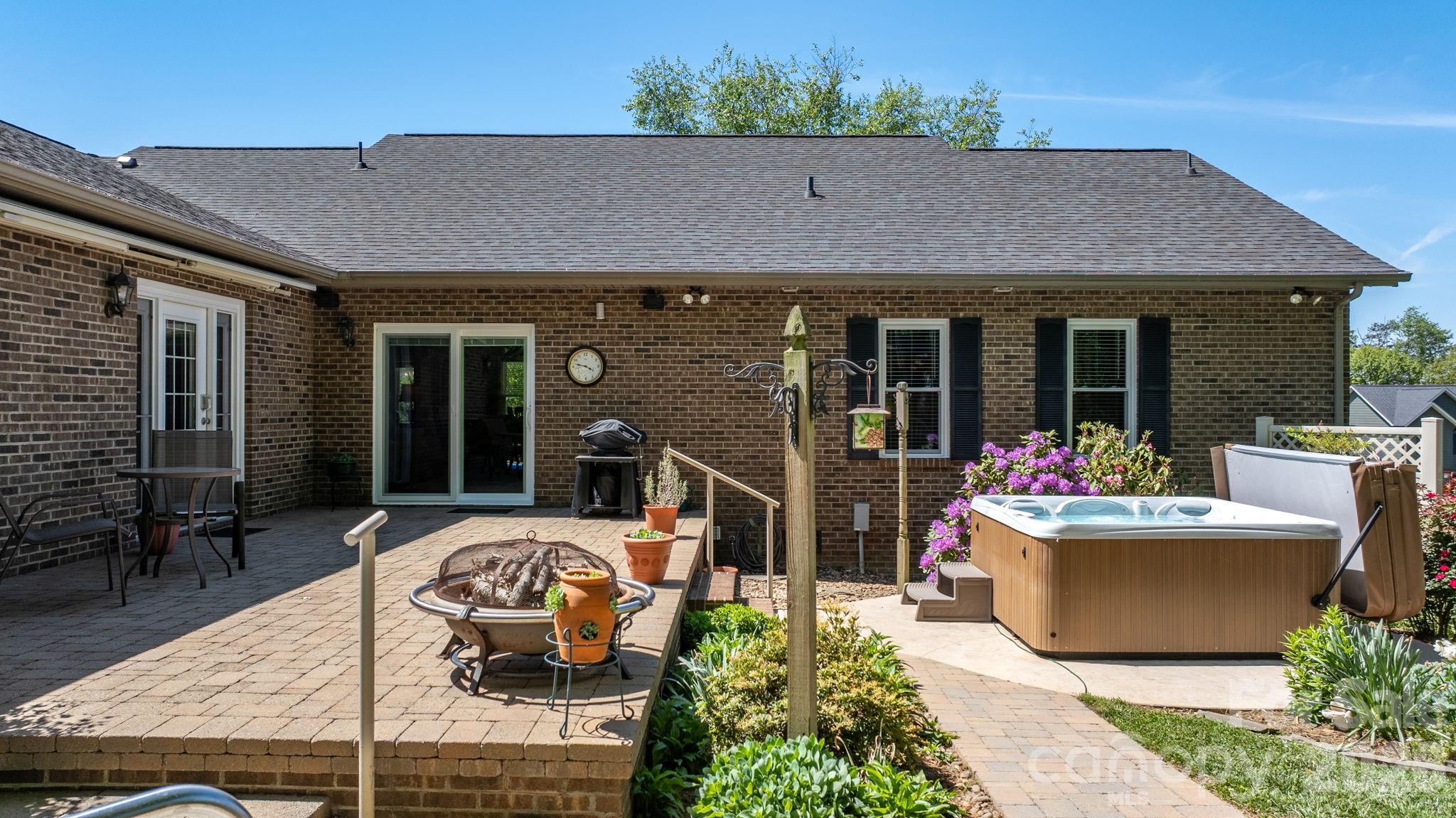 4946 Butner Drive — Hickory