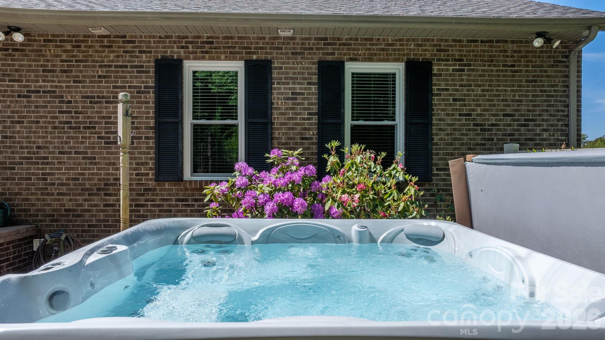 4946 Butner Drive — Hickory