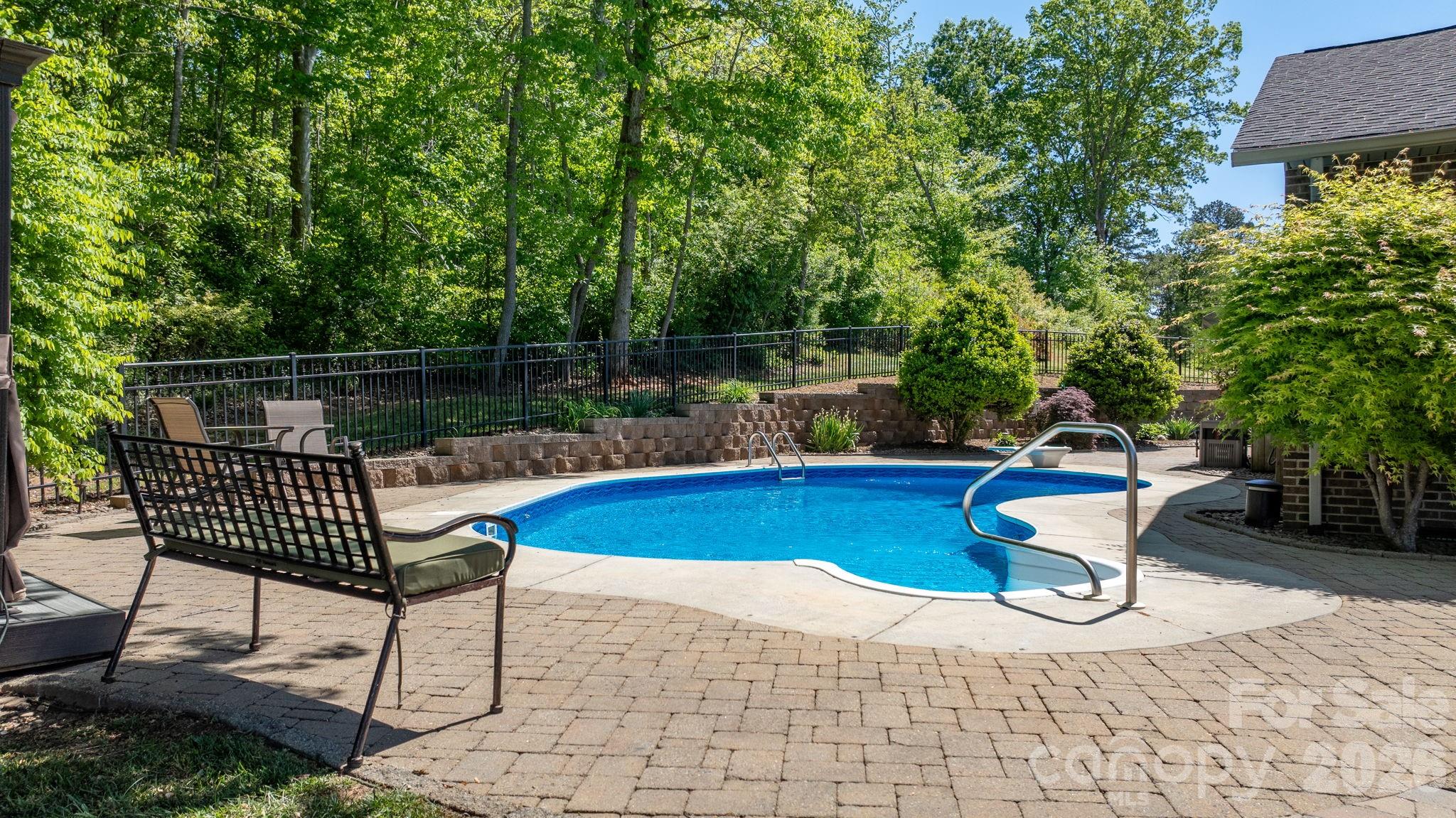 4946 Butner Drive — Hickory