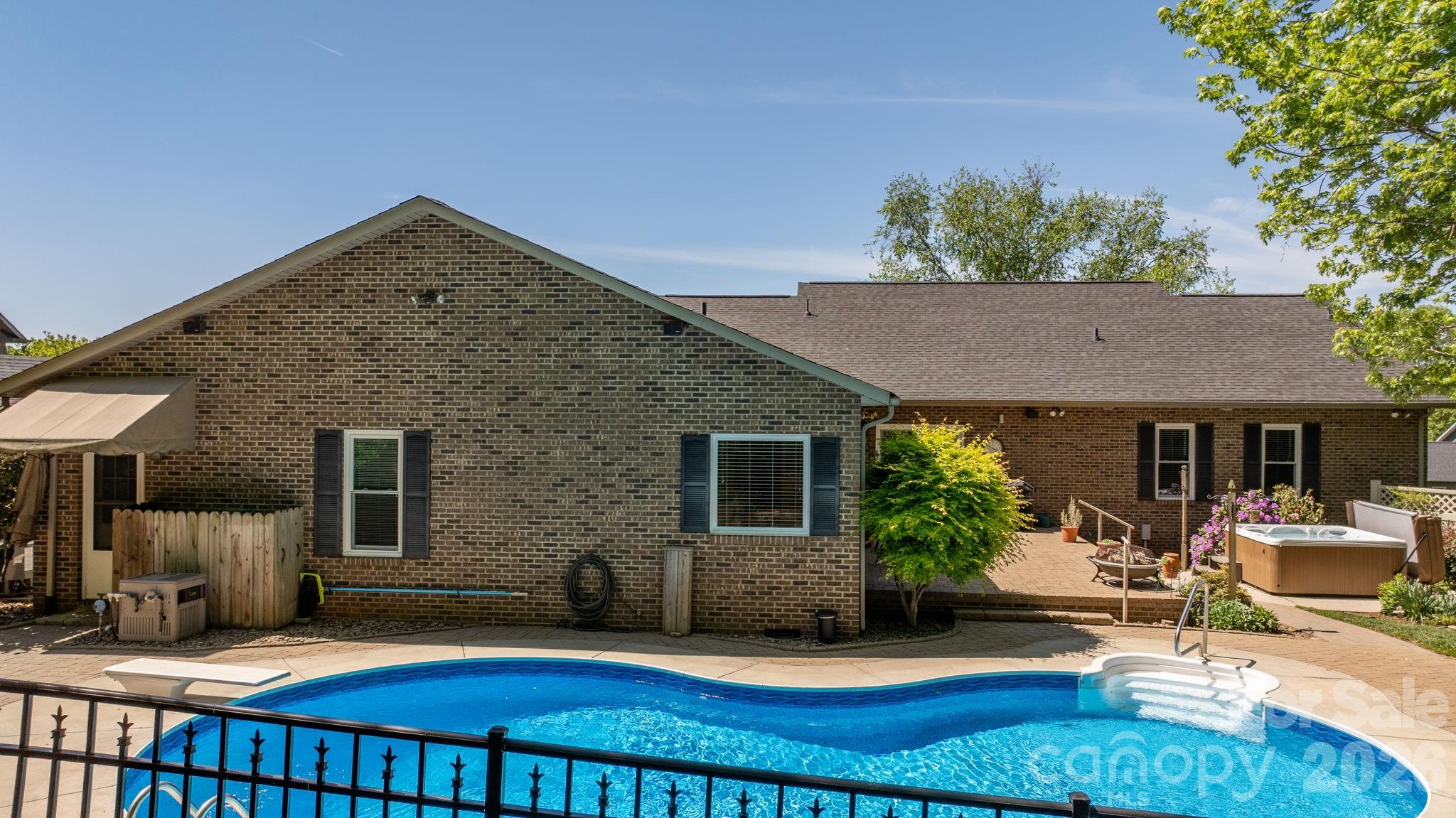 4946 Butner Drive — Hickory