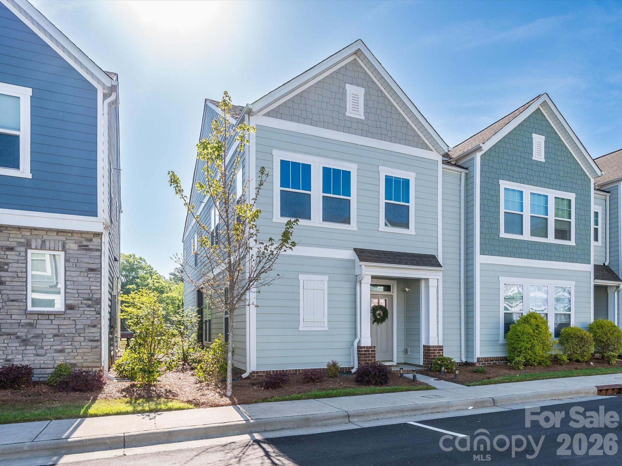 339 Ladybird Lane — Pineville