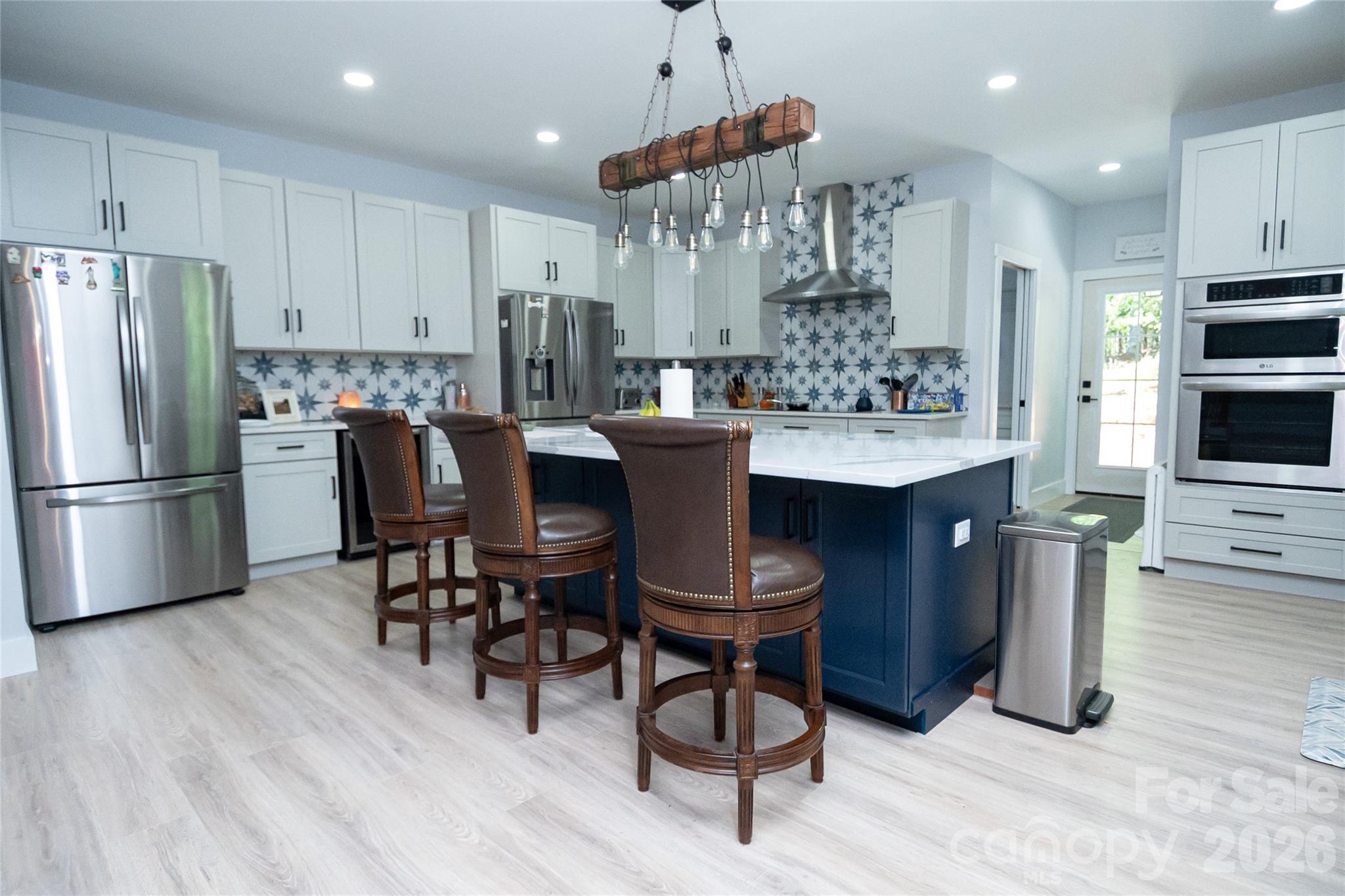 2371 W Paradise Harbor Drive — Connelly Springs