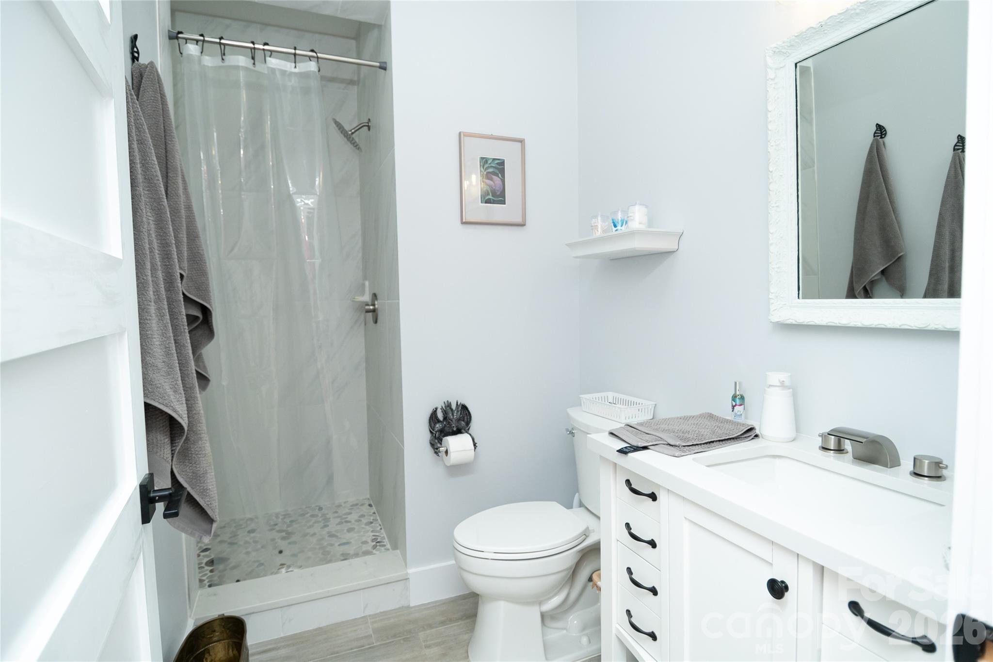 2371 W Paradise Harbor Drive — Connelly Springs
