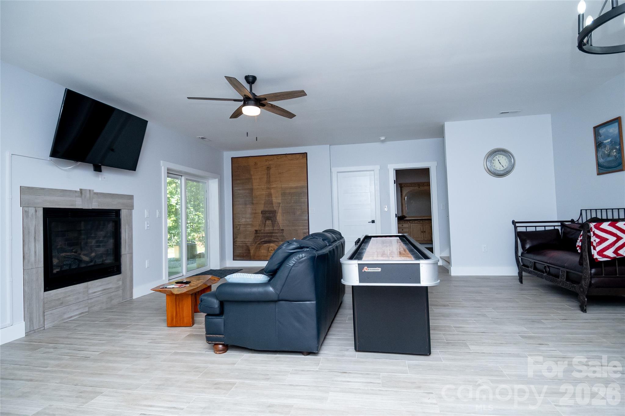 2371 W Paradise Harbor Drive — Connelly Springs