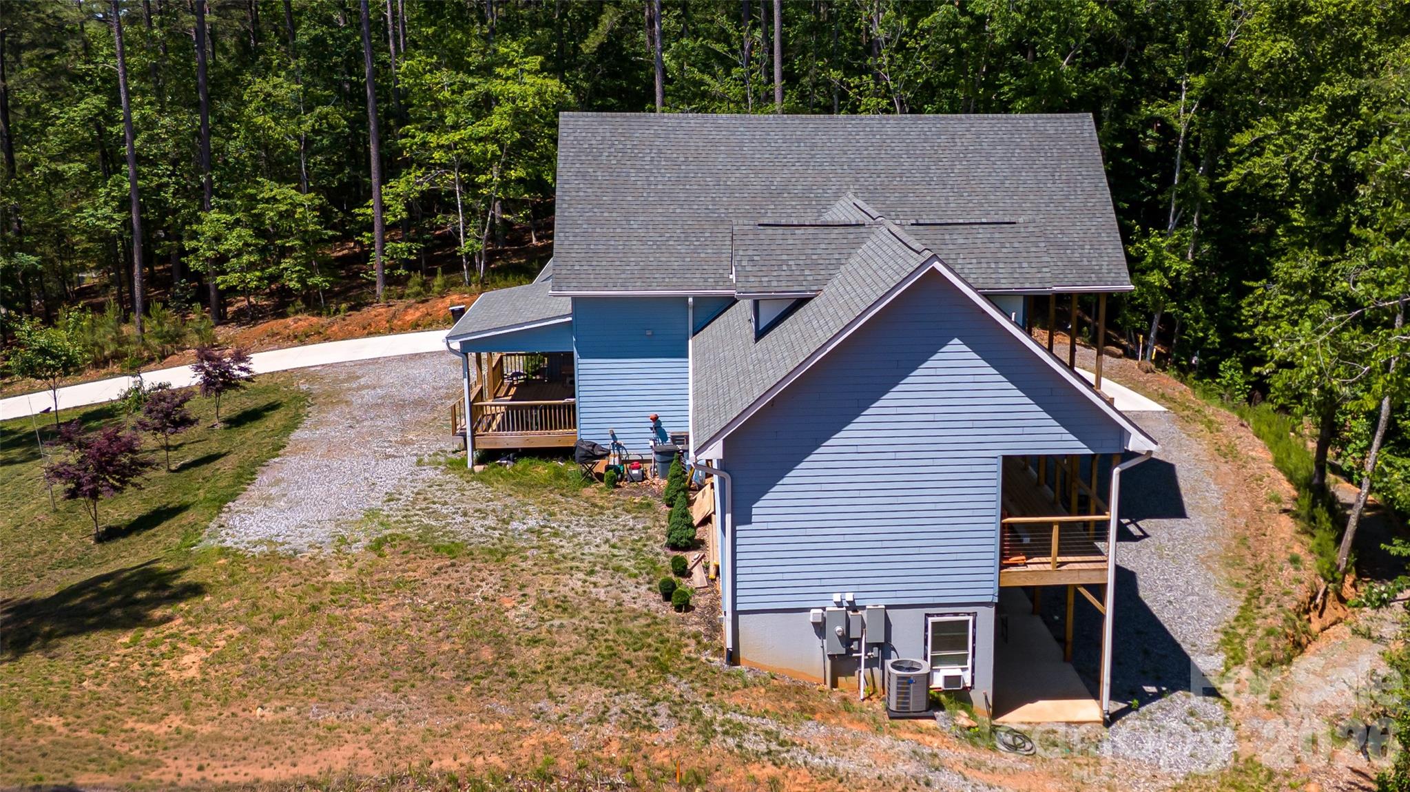 2371 W Paradise Harbor Drive — Connelly Springs
