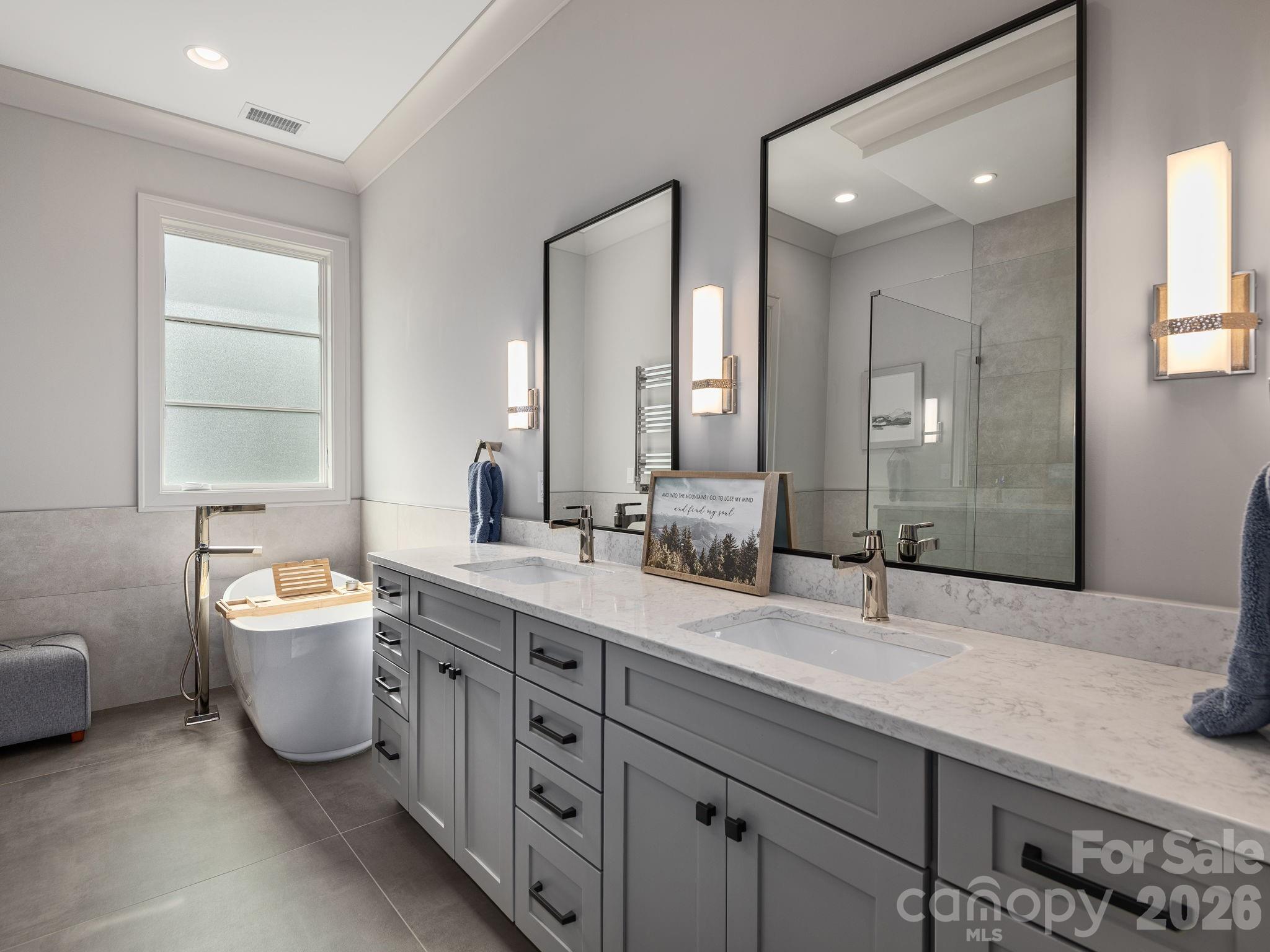 642 Altamont View — Asheville