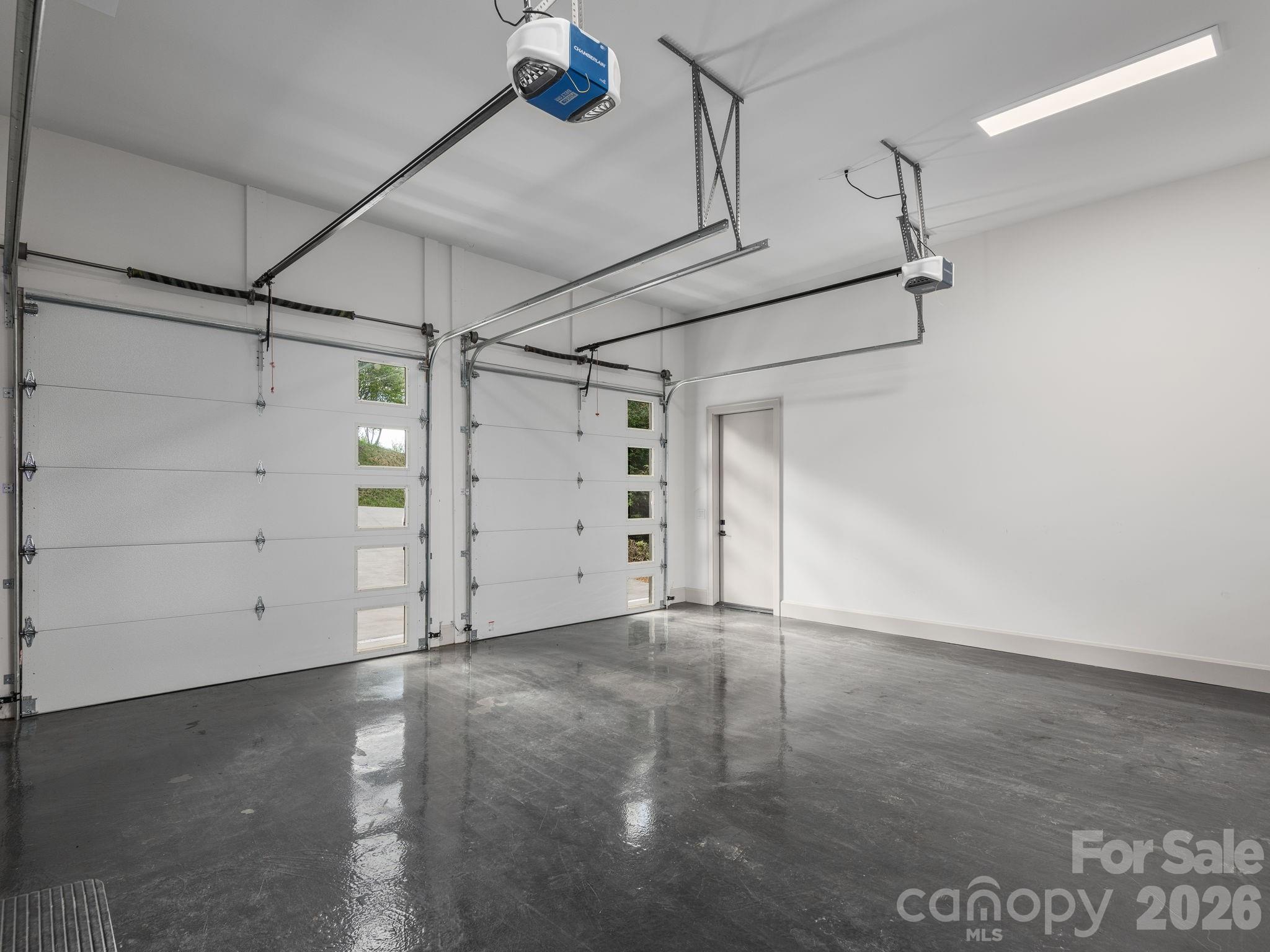 642 Altamont View — Asheville