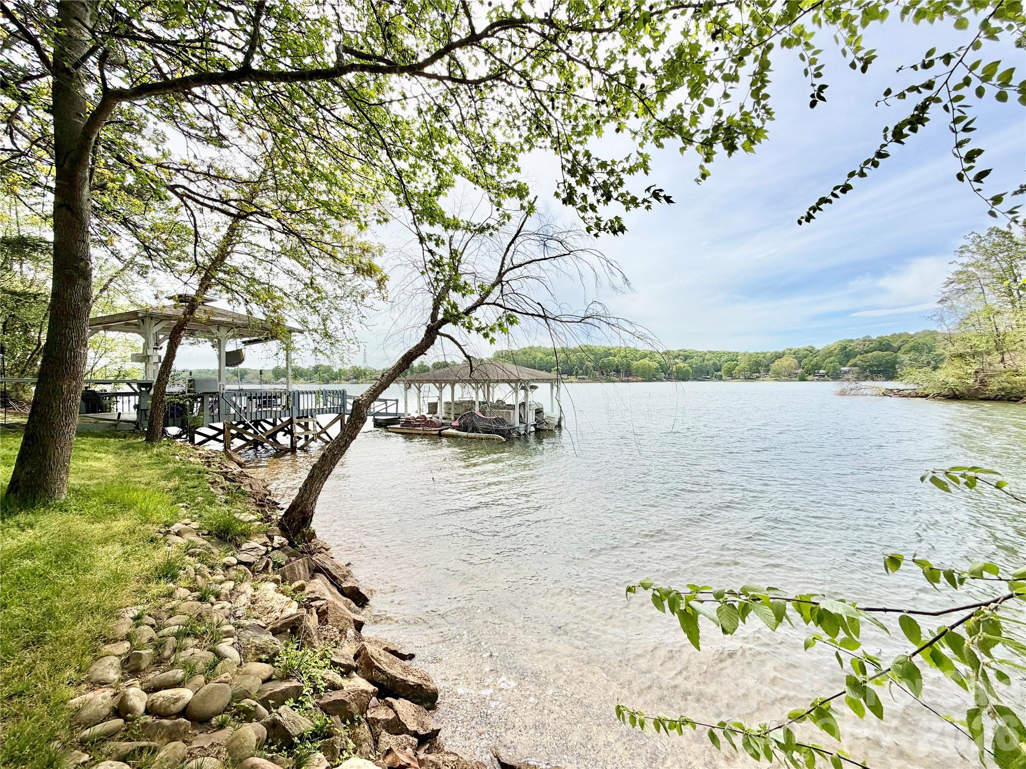 226 Riverwalk Road — Stony Point
