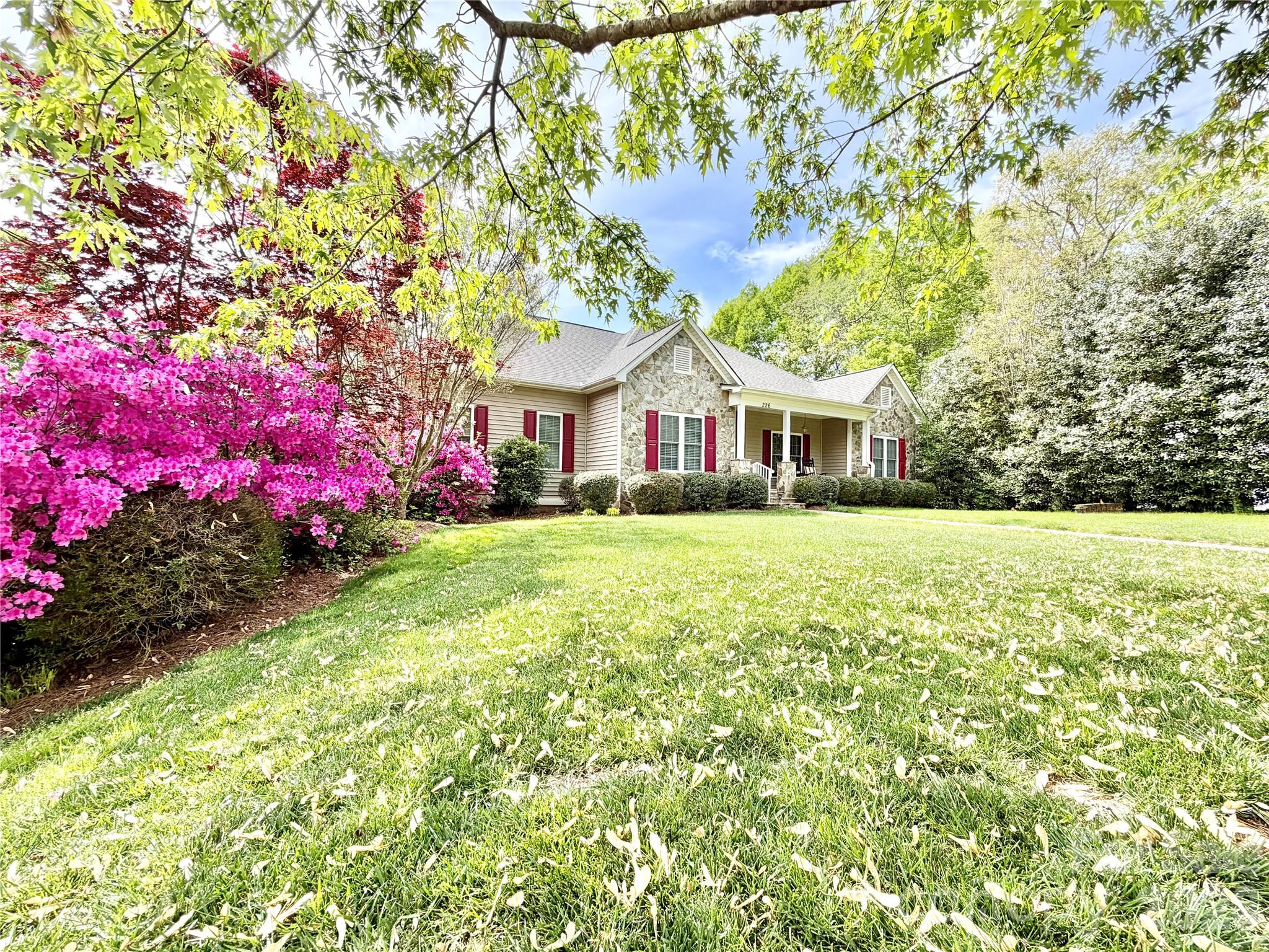 226 Riverwalk Road — Stony Point