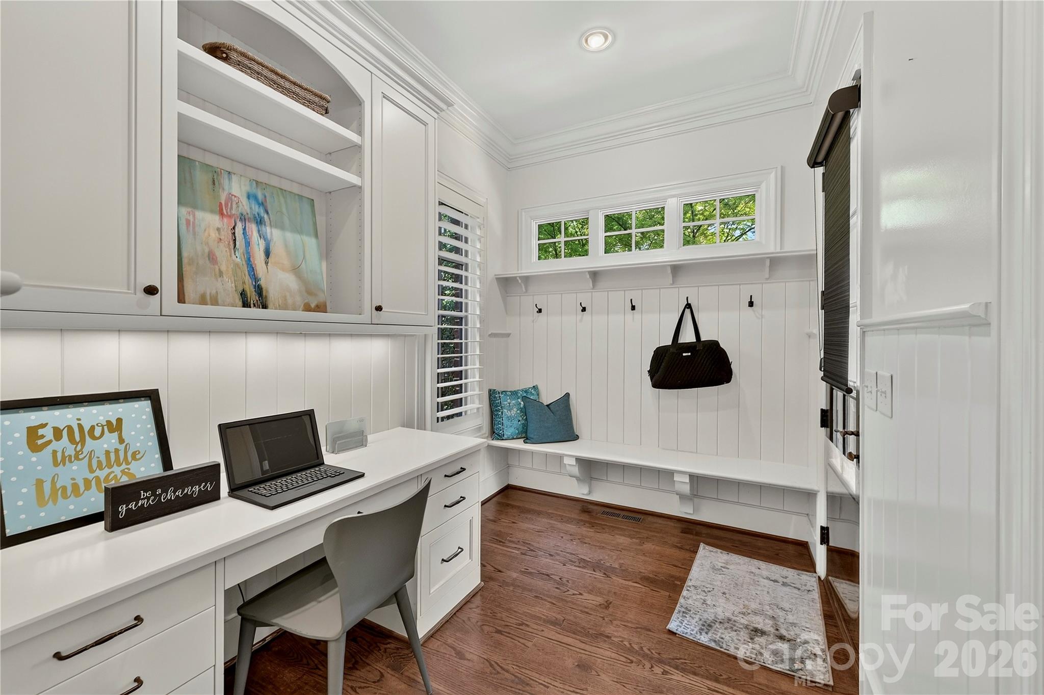 808 Huntington Park Drive — Charlotte