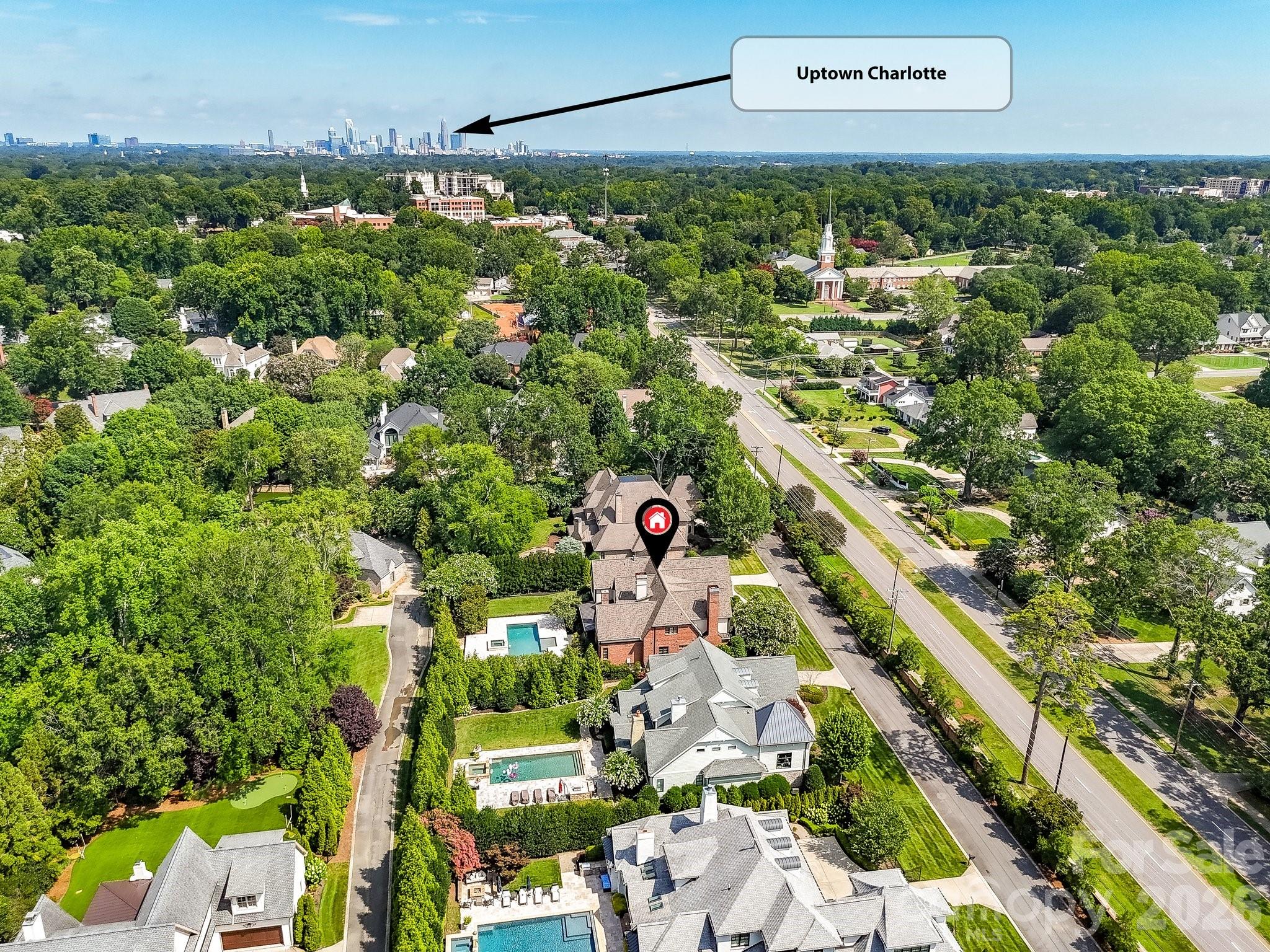 808 Huntington Park Drive — Charlotte
