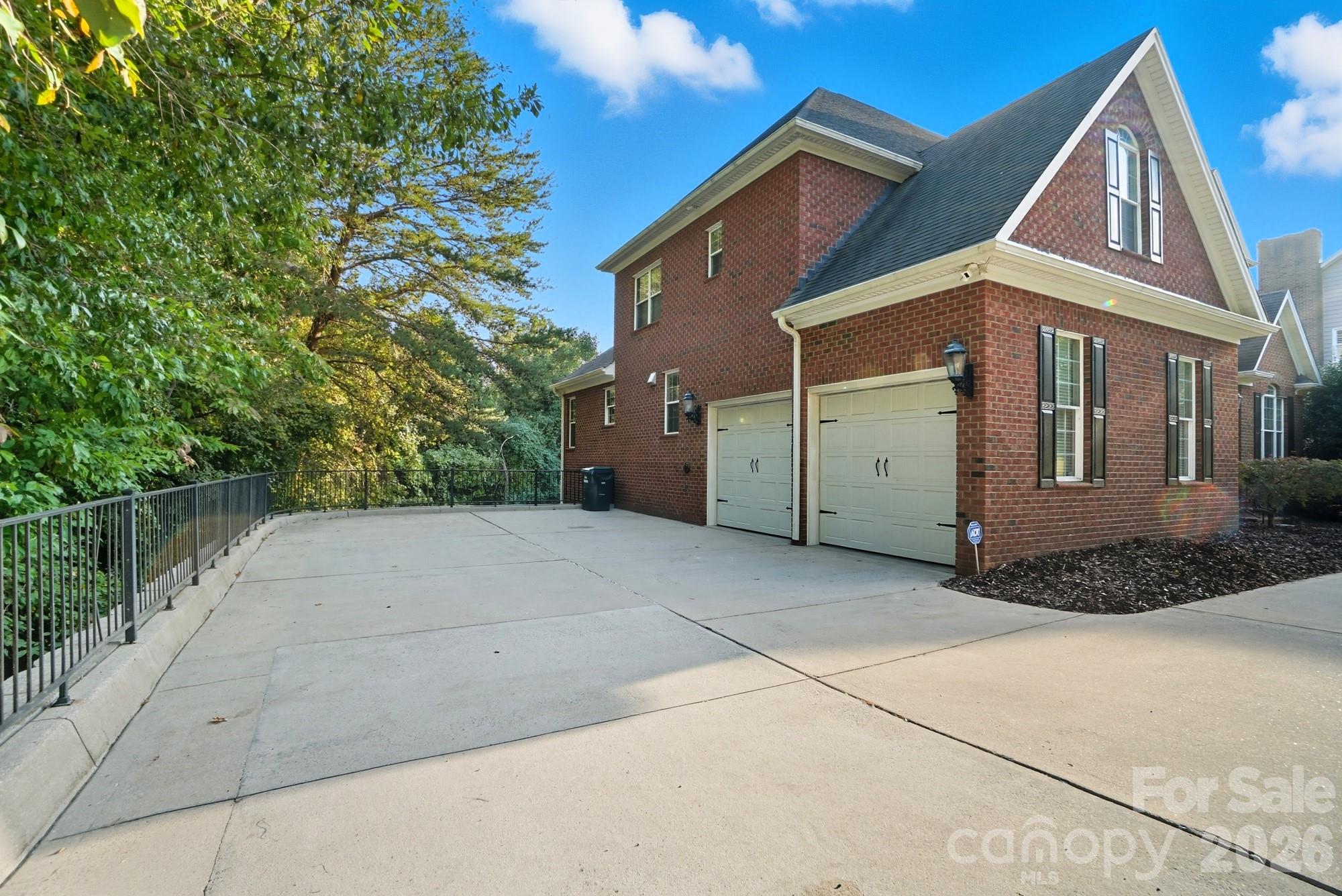 1209 Mossbank Place — Gastonia