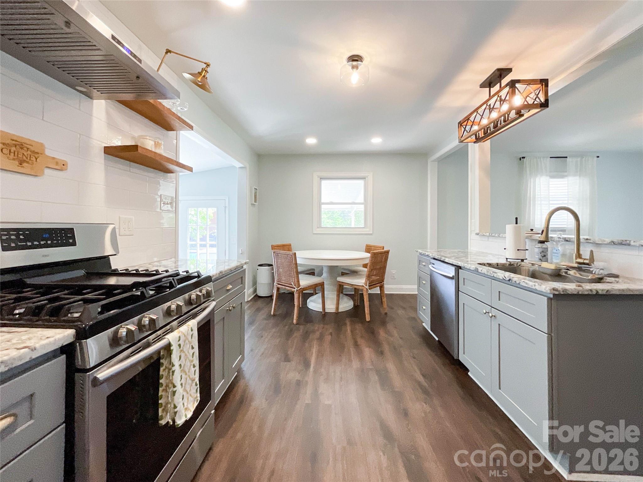 3827 Topsfield Road — Charlotte