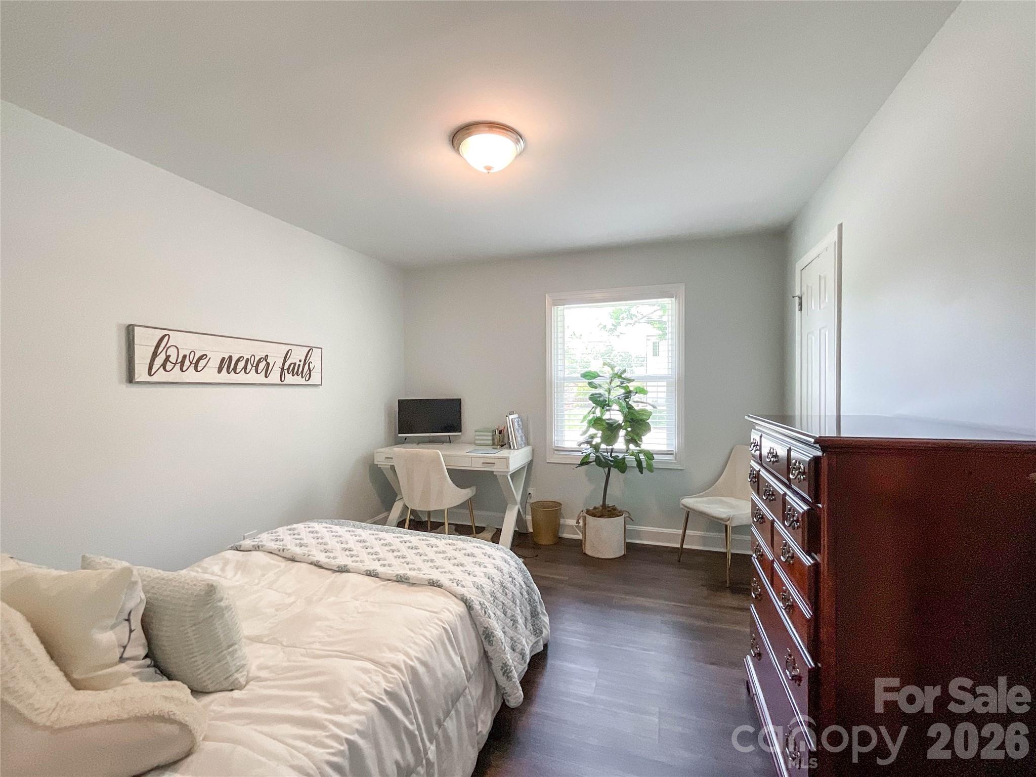 3827 Topsfield Road — Charlotte
