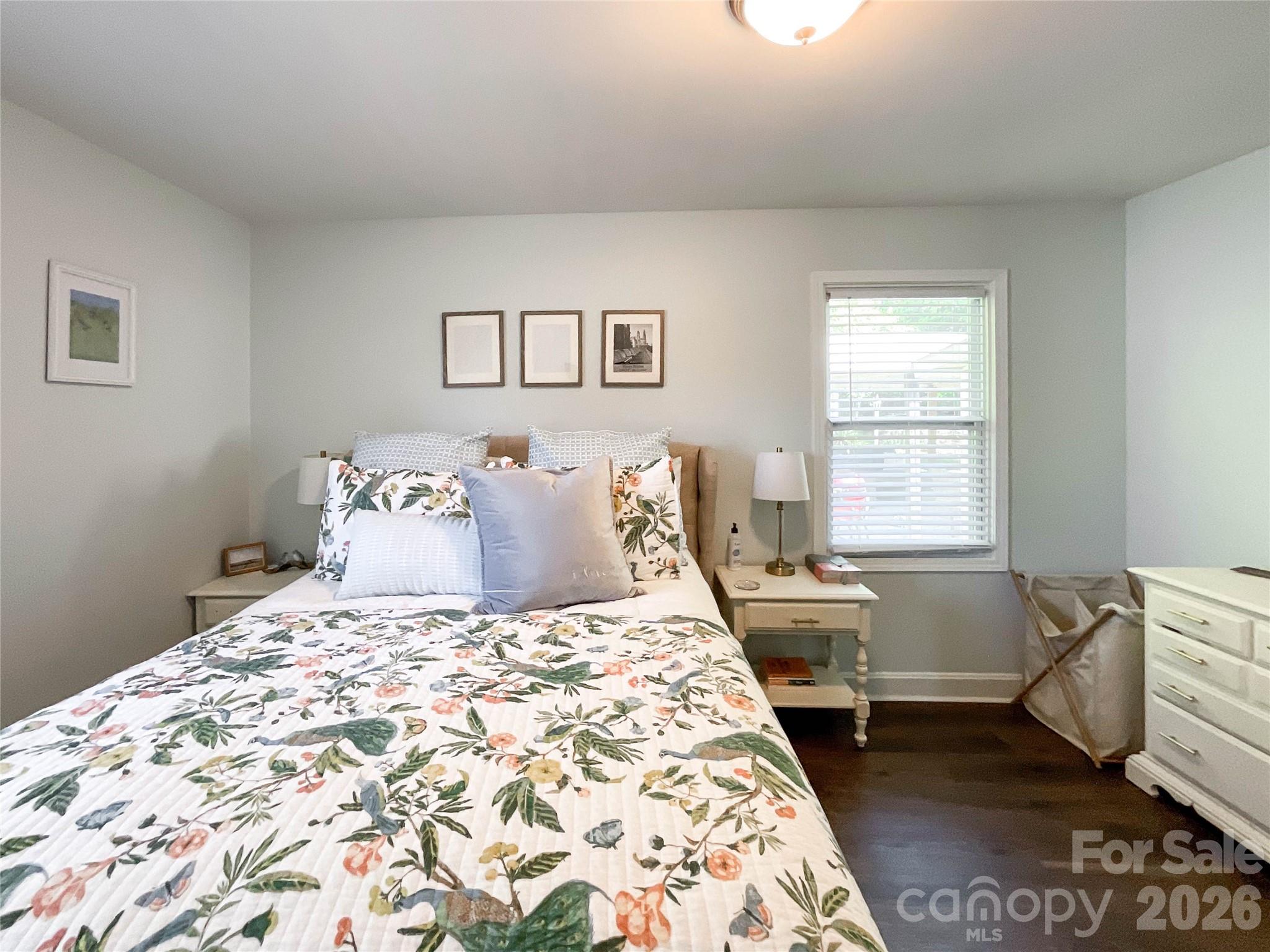 3827 Topsfield Road — Charlotte