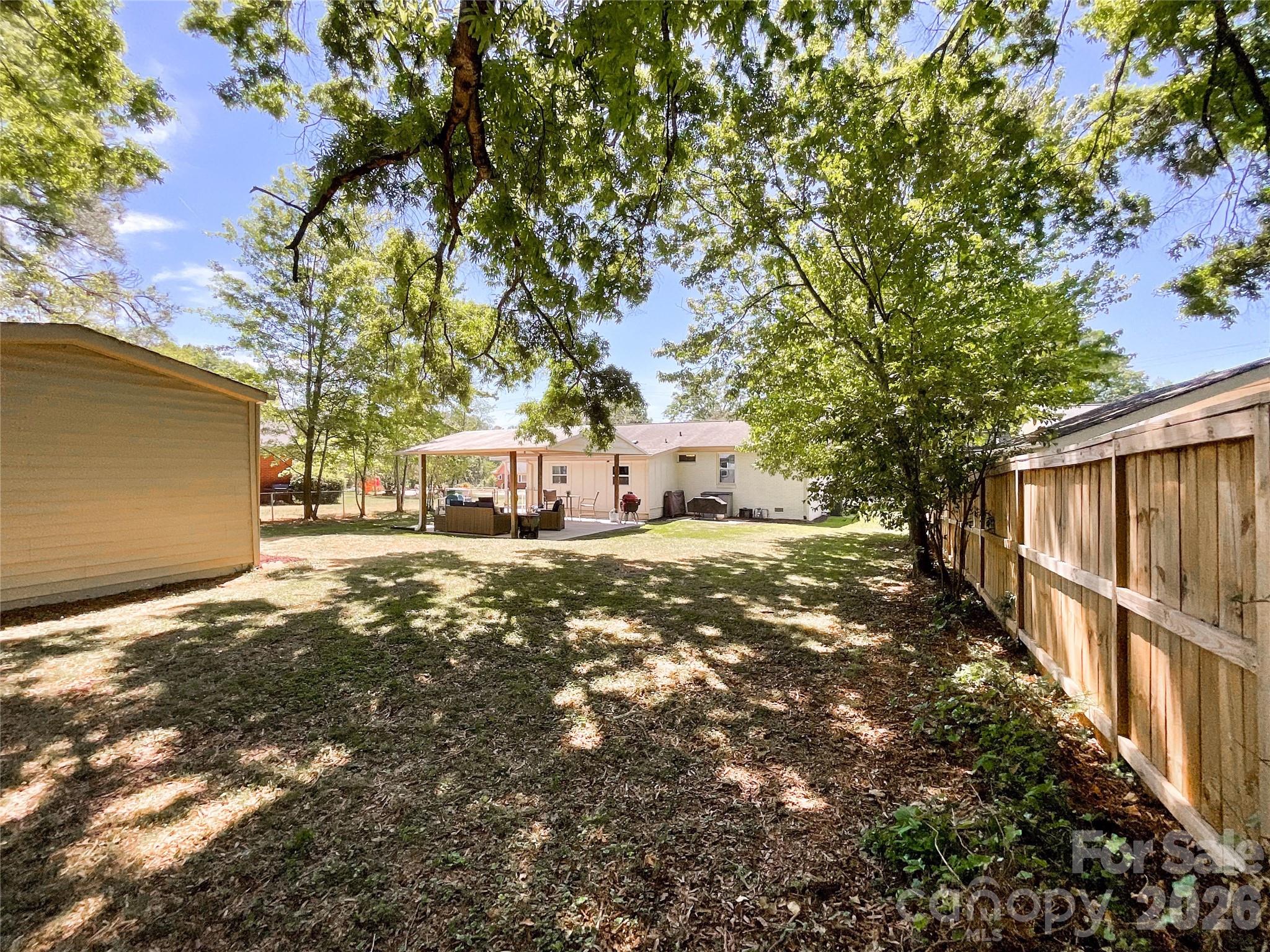 3827 Topsfield Road — Charlotte