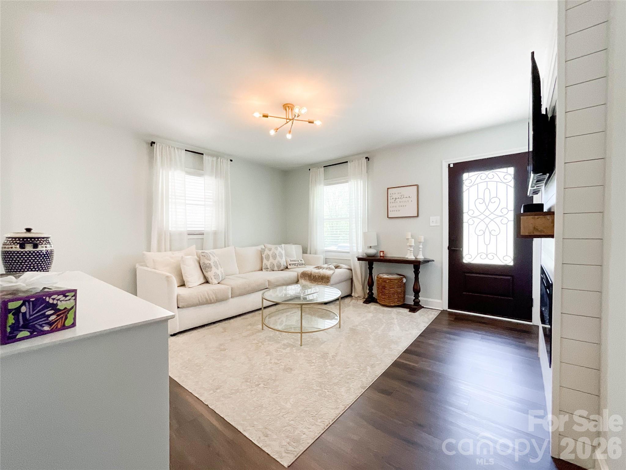 3827 Topsfield Road — Charlotte