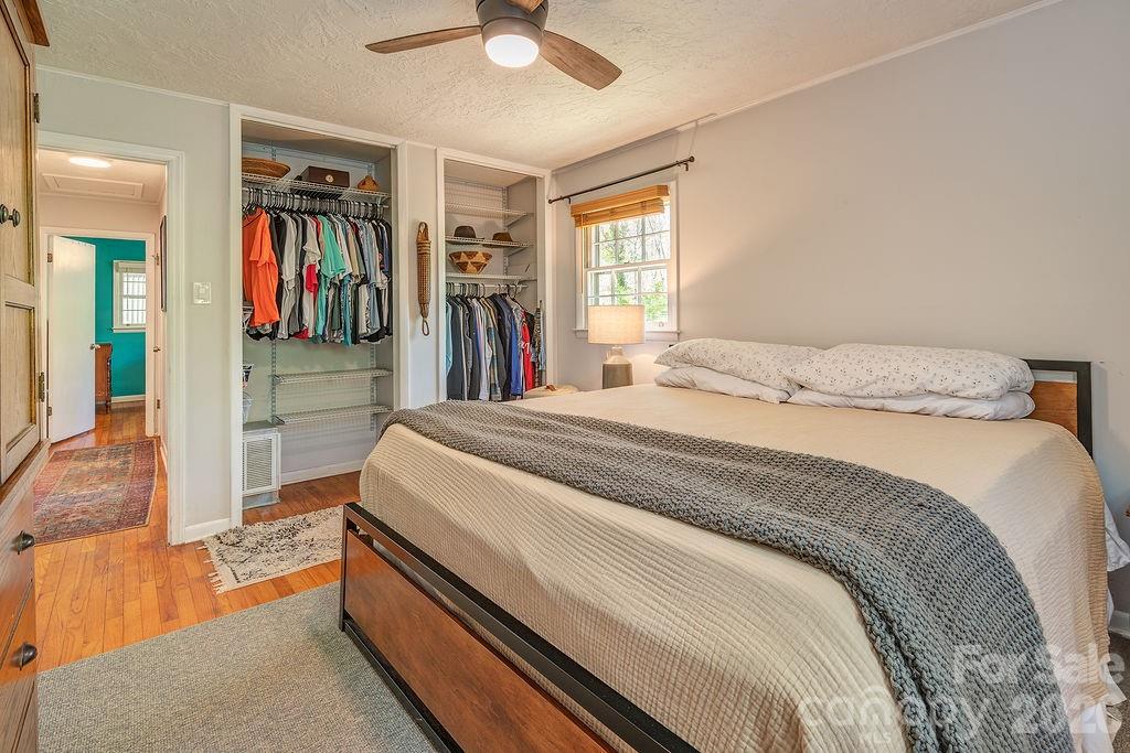 24 Forest Lane — Black Mountain