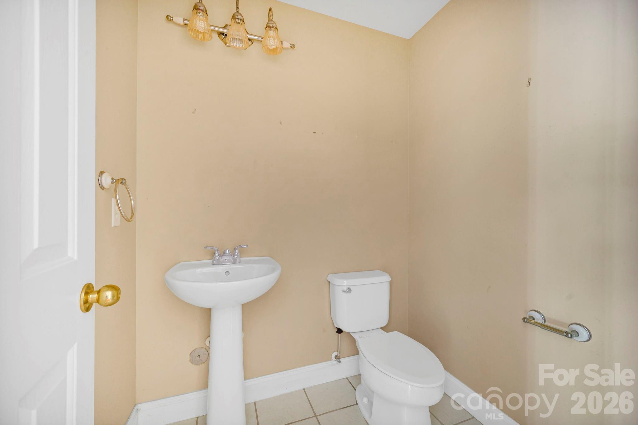 4979 Glen Cove Drive — Southport