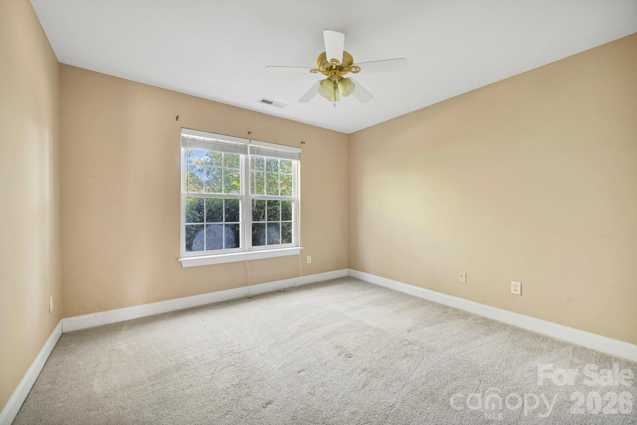 4979 Glen Cove Drive — Southport