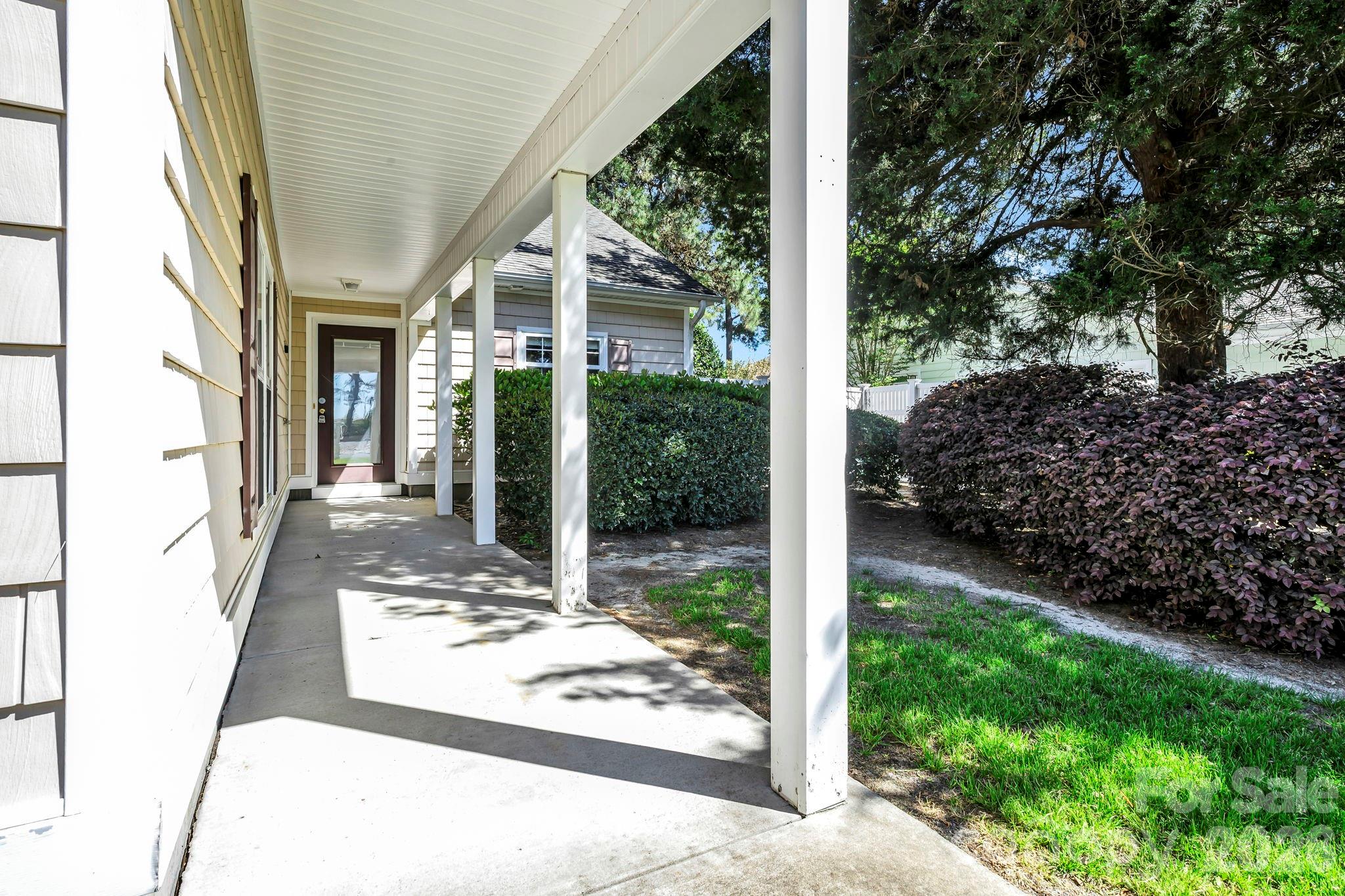 4979 Glen Cove Drive — Southport